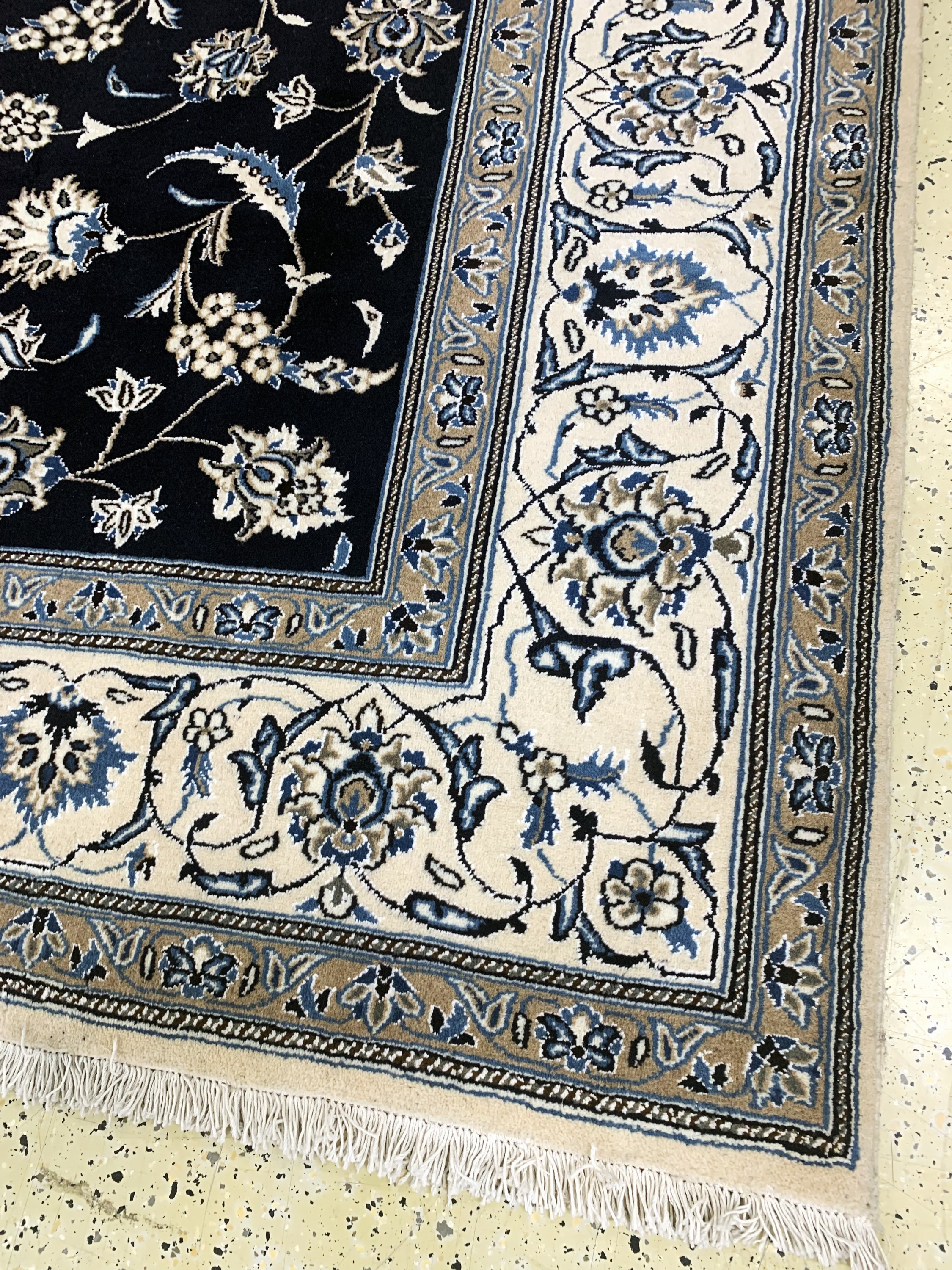 Detail d: Nain, Persien, Ende 20.Jhd, Wolle auf Baumwolle, ca. 290 x 250 cm, EHZ: 1-2