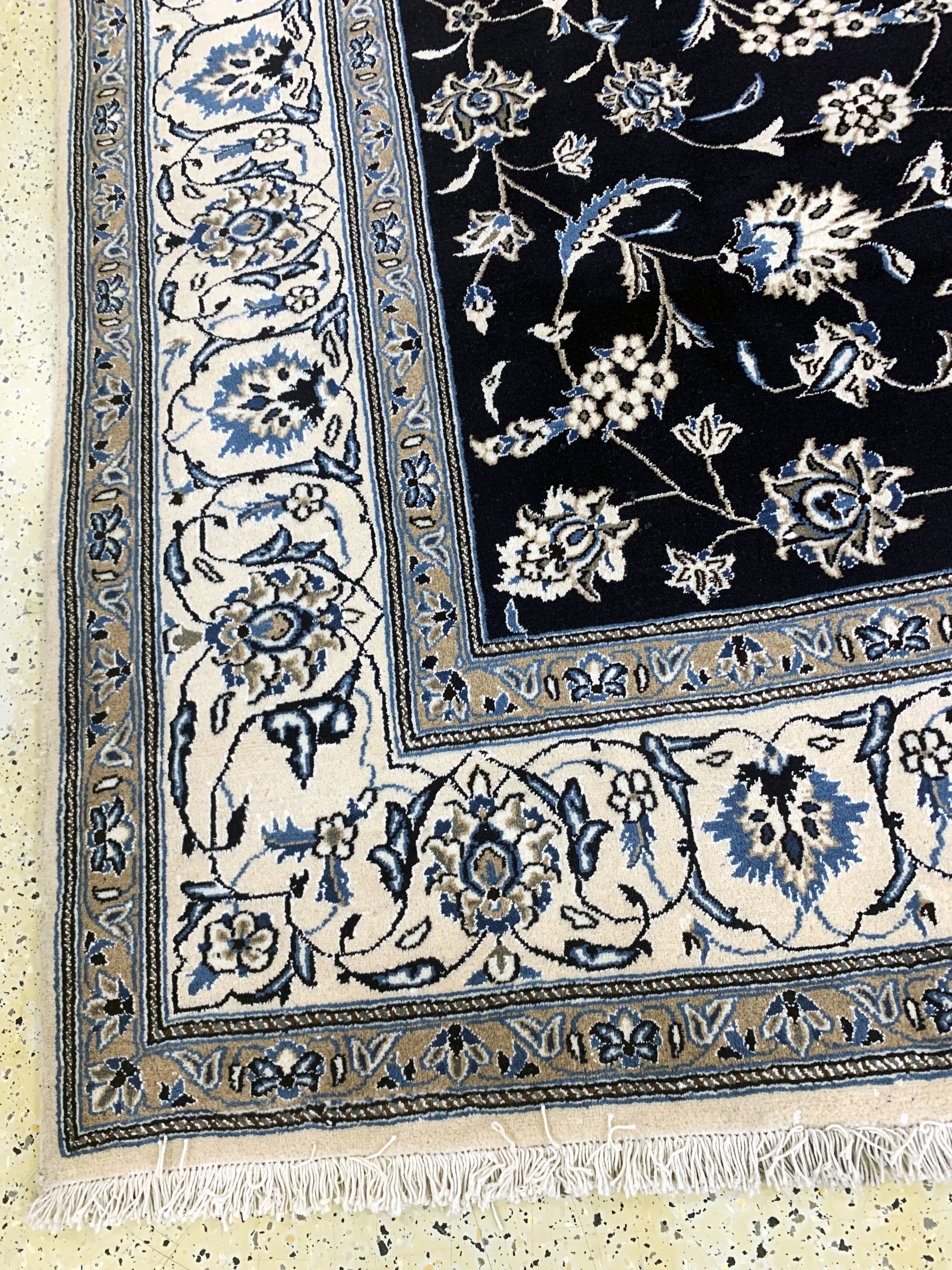 Detail f: Nain, Persien, Ende 20.Jhd, Wolle auf Baumwolle, ca. 290 x 250 cm, EHZ: 1-2