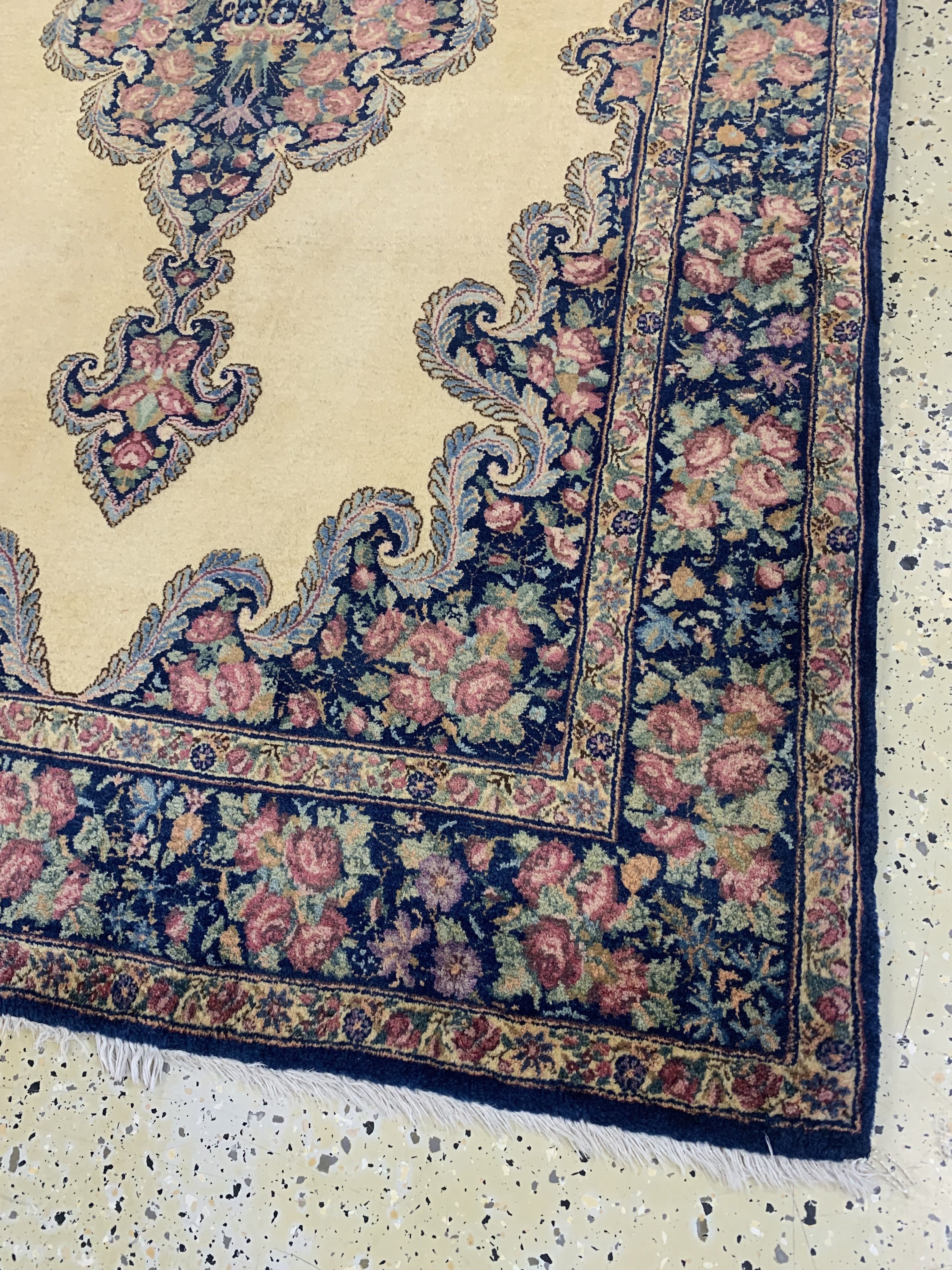Detail d: Kerman"Lawar"Kork fein, Persien, Mitte 20.Jhd, Korkwolle auf Baumwolle, ca. 215 x 120cm, gereinigt, EHZ: 2