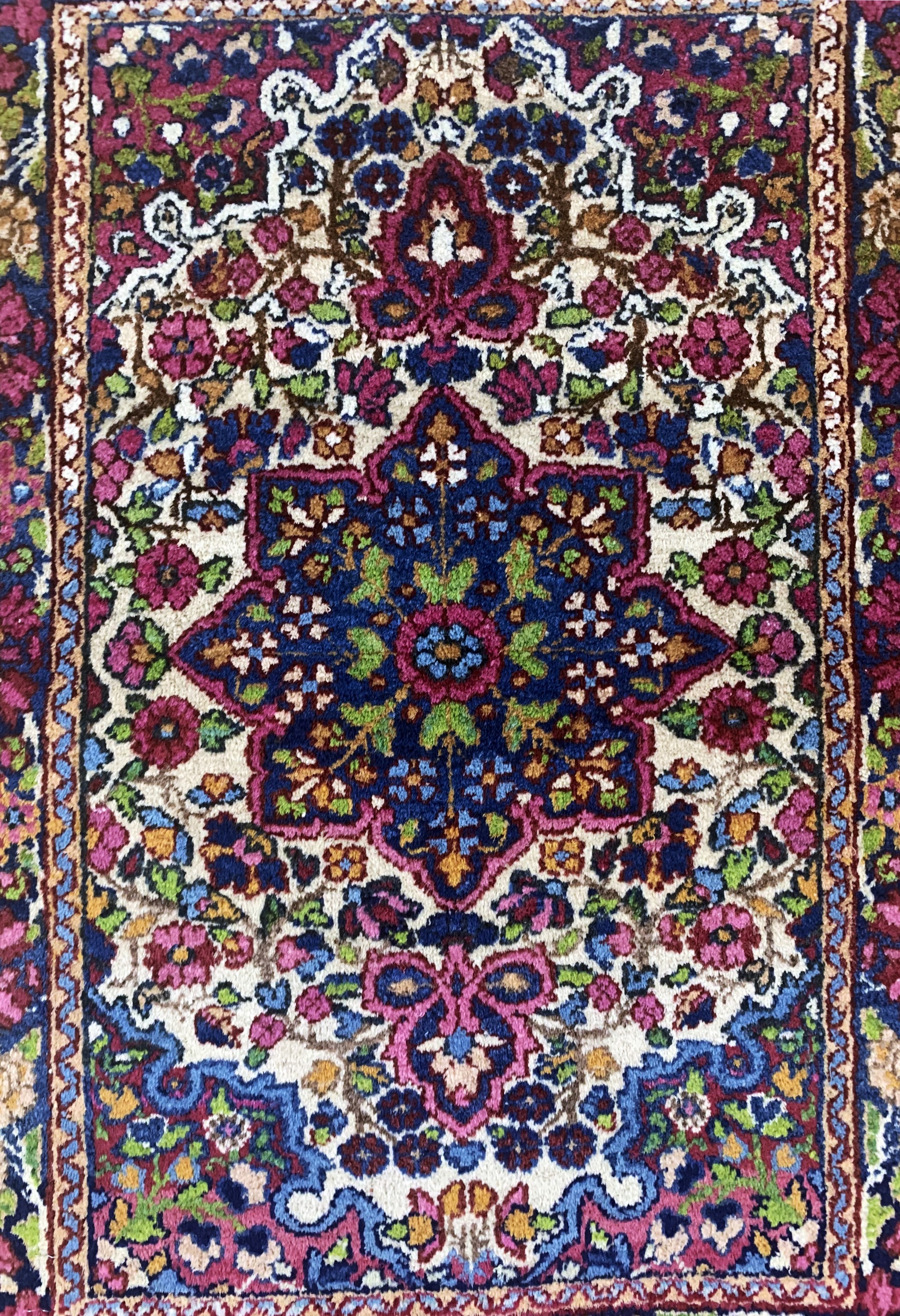 Detail a: 2 antike Persische Poshtis, Kerman & Sarogh, um 1900, Wolle auf Baumwolle, ca. 85 x60 cm, EHZ: 2