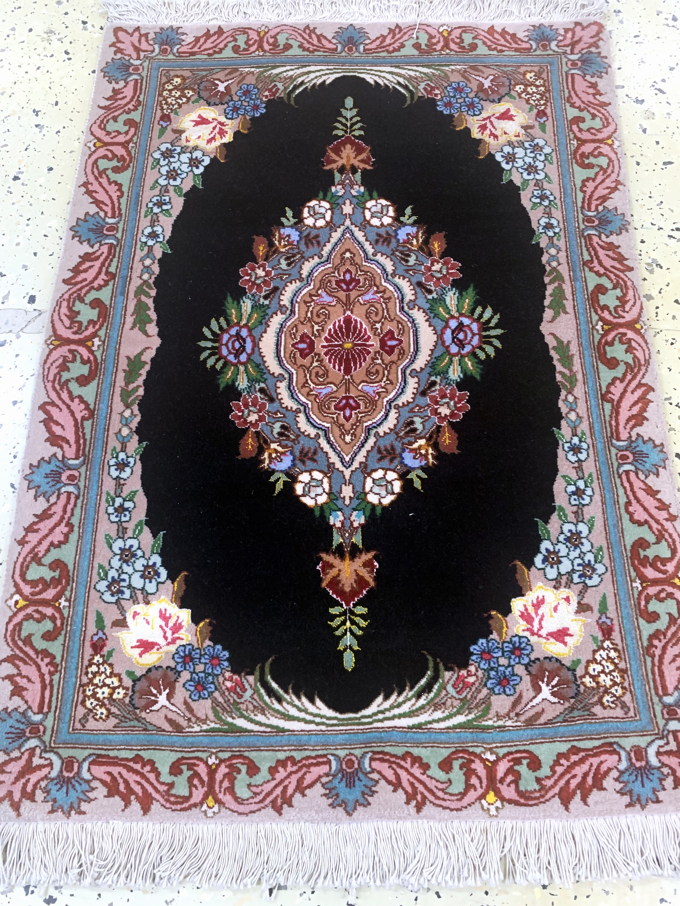 Detail e: 1 paar Täbriz fein(50 Raj), Persien, Ende 20.Jhd, Korkwolle mit Seide, ca. 90 x 63 cm, nahezu neuwertig