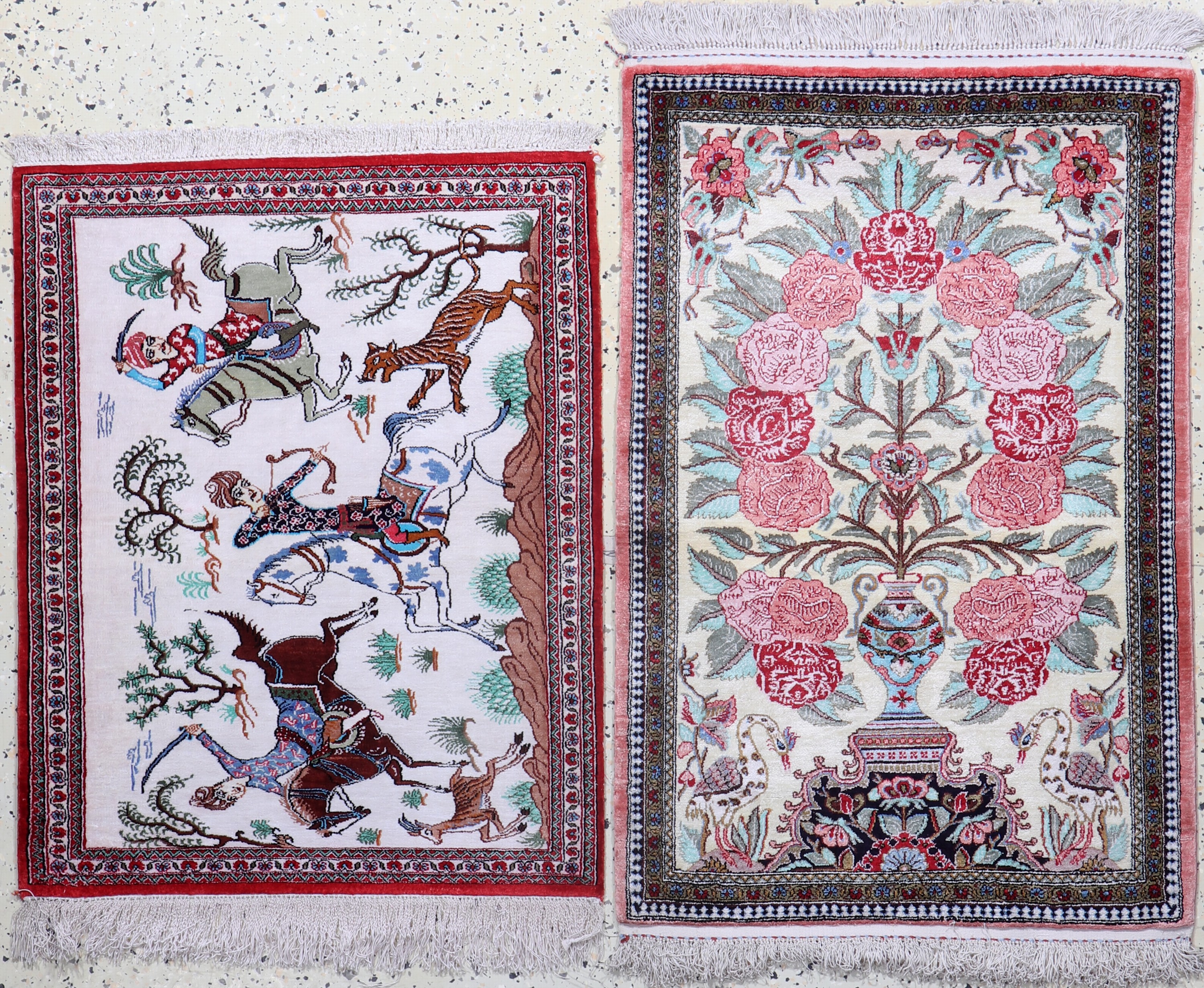 1 paar Ghom Seide, Persien, Mitte 20.Jhd, reine Naturseide, ca. 90 x 60 cm, nahezu neuwertig