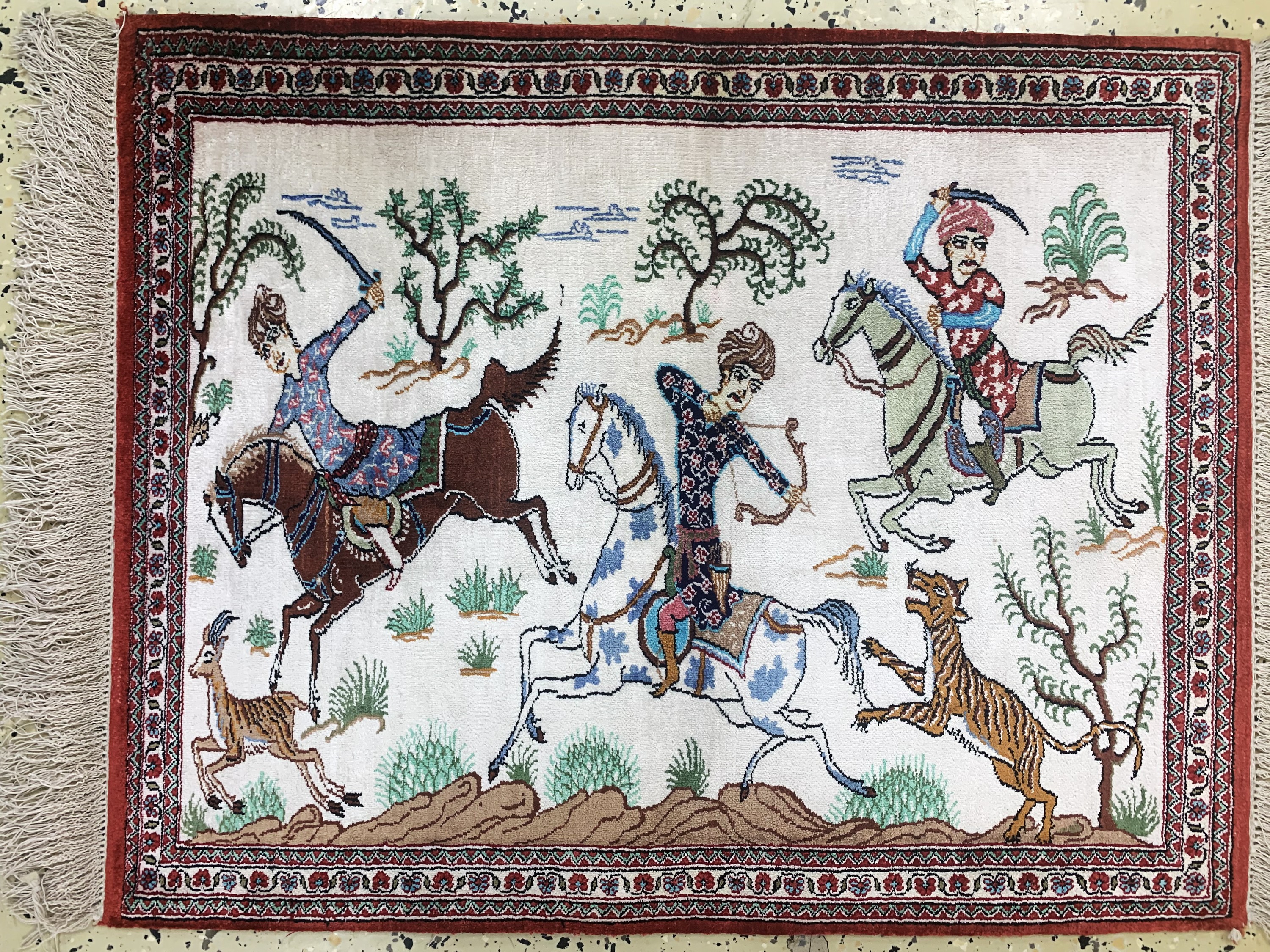Detail a: 1 paar Ghom Seide, Persien, Mitte 20.Jhd, reine Naturseide, ca. 90 x 60 cm, nahezu neuwertig