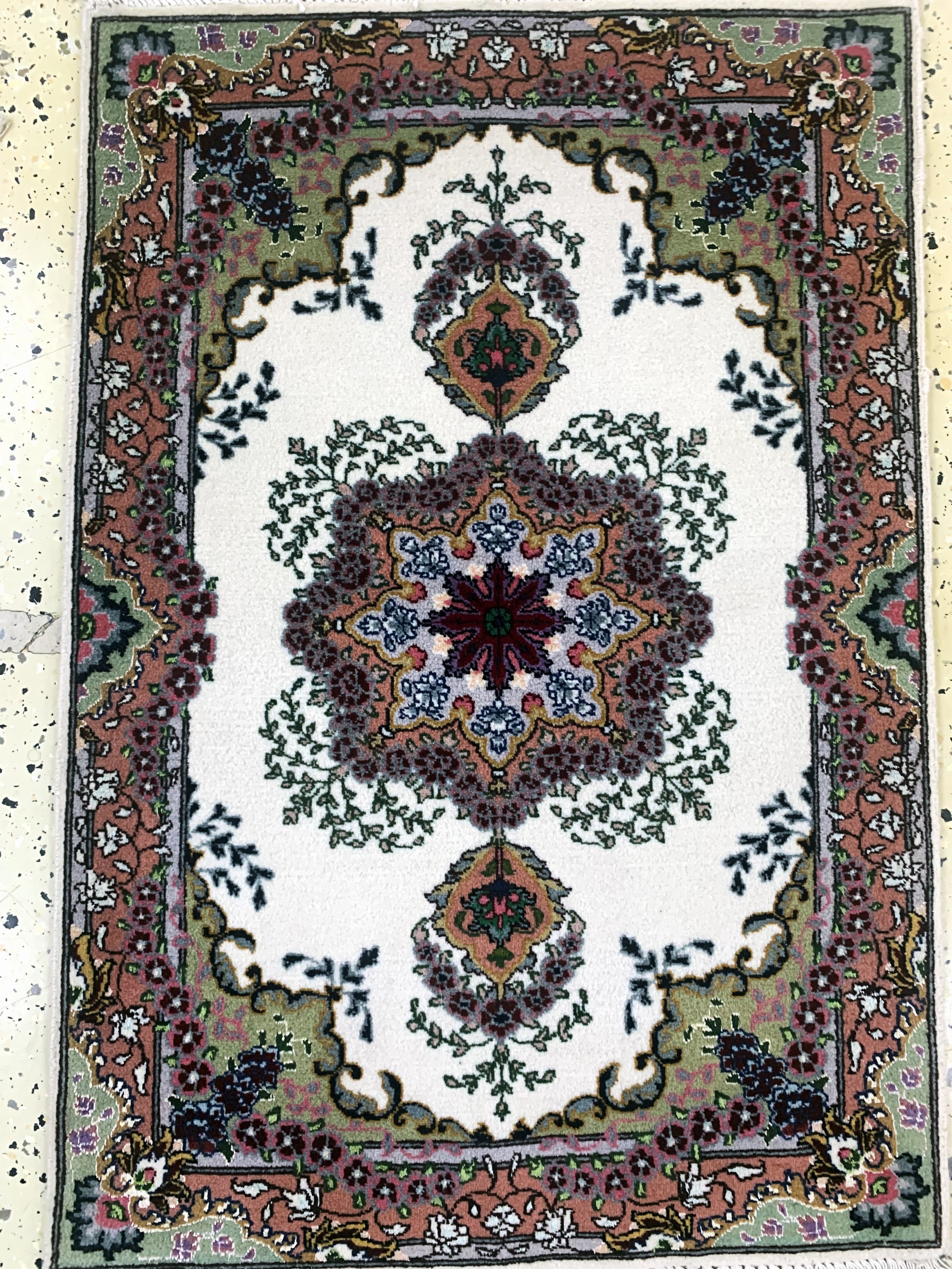 Detail d: 1 paar Täbriz fein(50 Raj), Persien, Ende 20.Jhd, Korkwolle mit Seide, ca. 88 x 60 cm, EHZ: 2