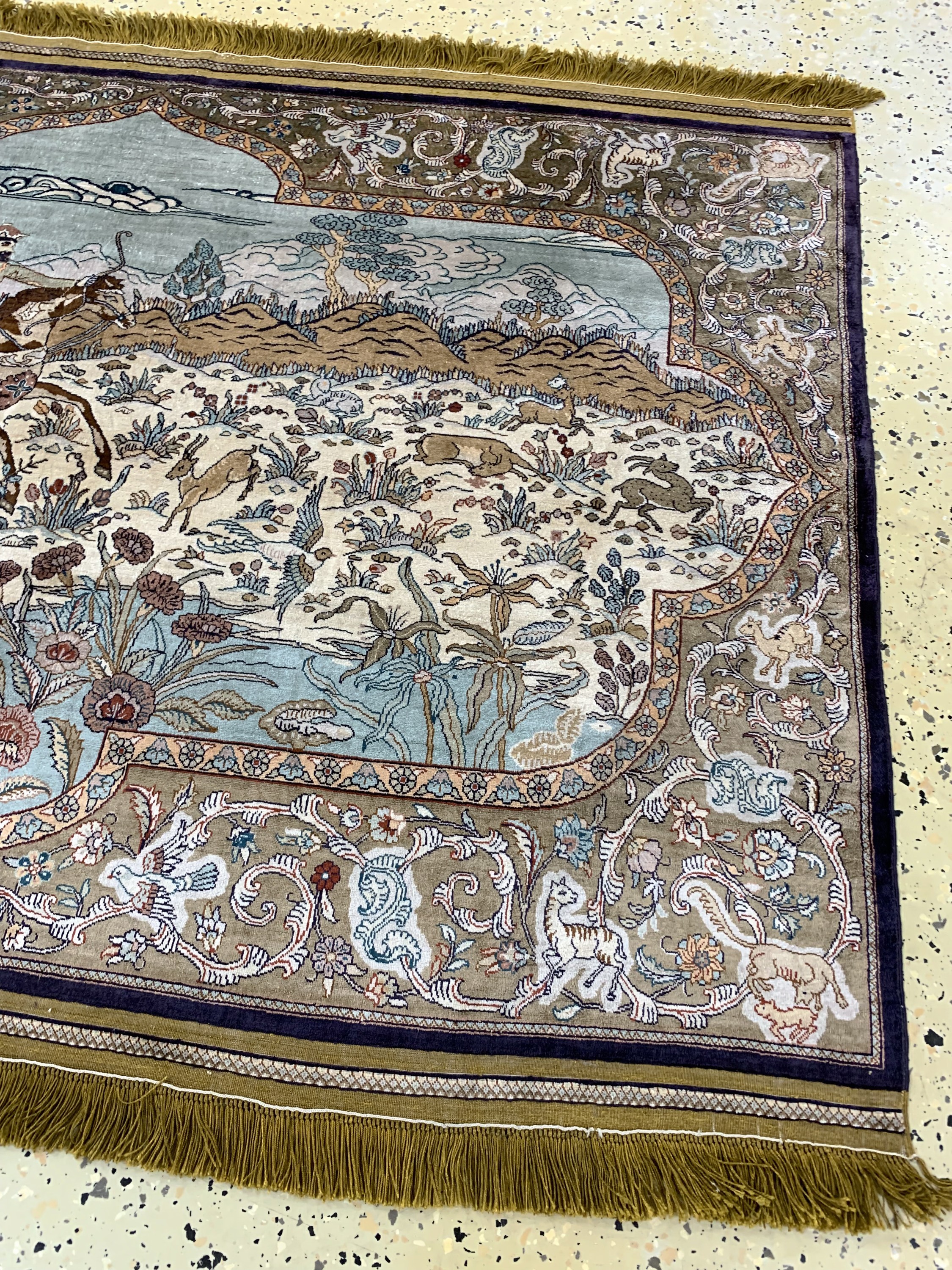 Detail a: Hereke Seide fein, China, Mitte 20 Jhd, reine Naturseide, ca. 140 x 95 cm, ca. 1,0 Mio. Kn/qm, EHZ: 1-2