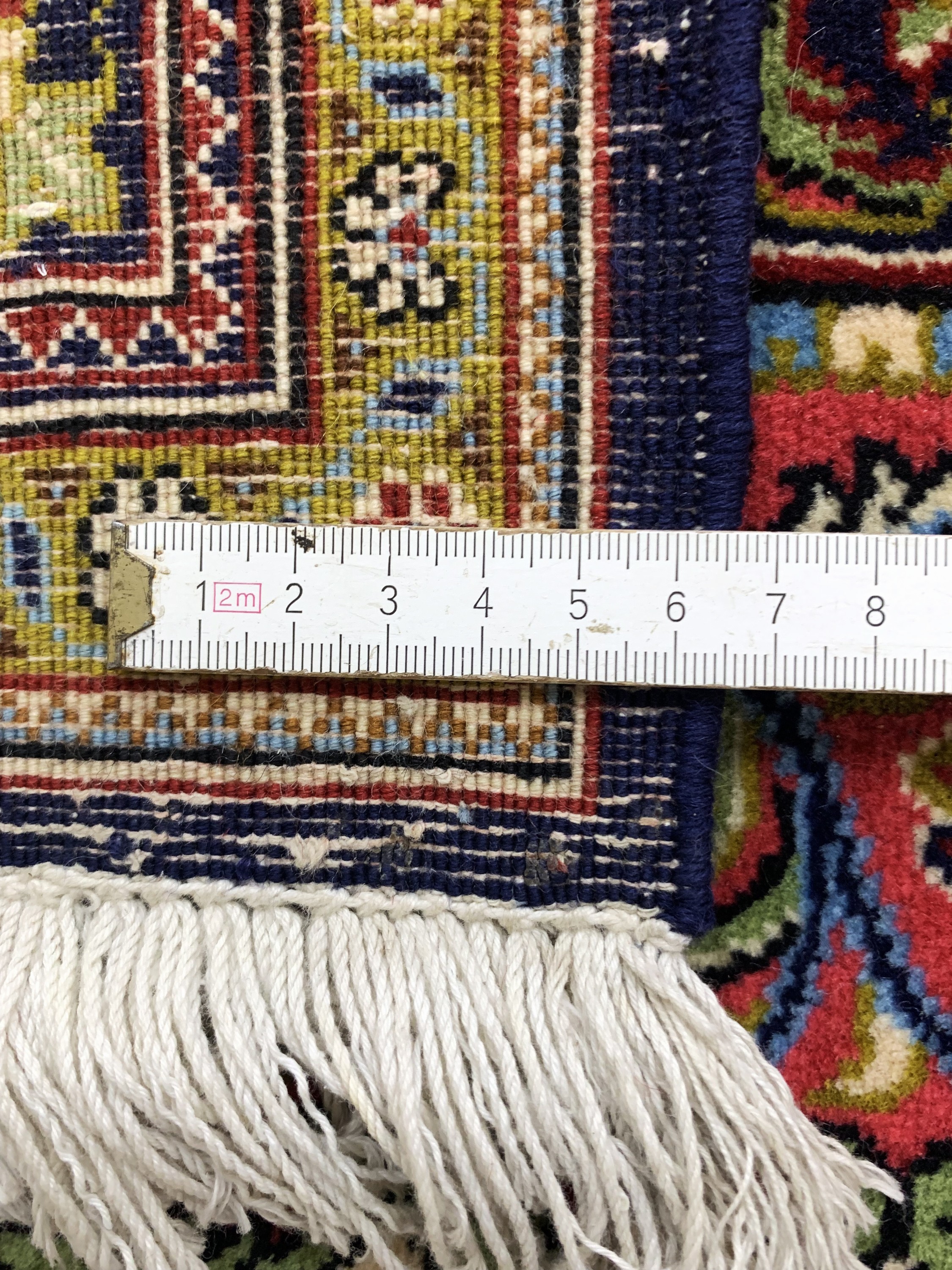 Detail d: Ghom Kork, Persien, Ende 20.Jhd, Korkwolle mit Seide, ca. 160 x 107 cm, EHZ: 1-2
