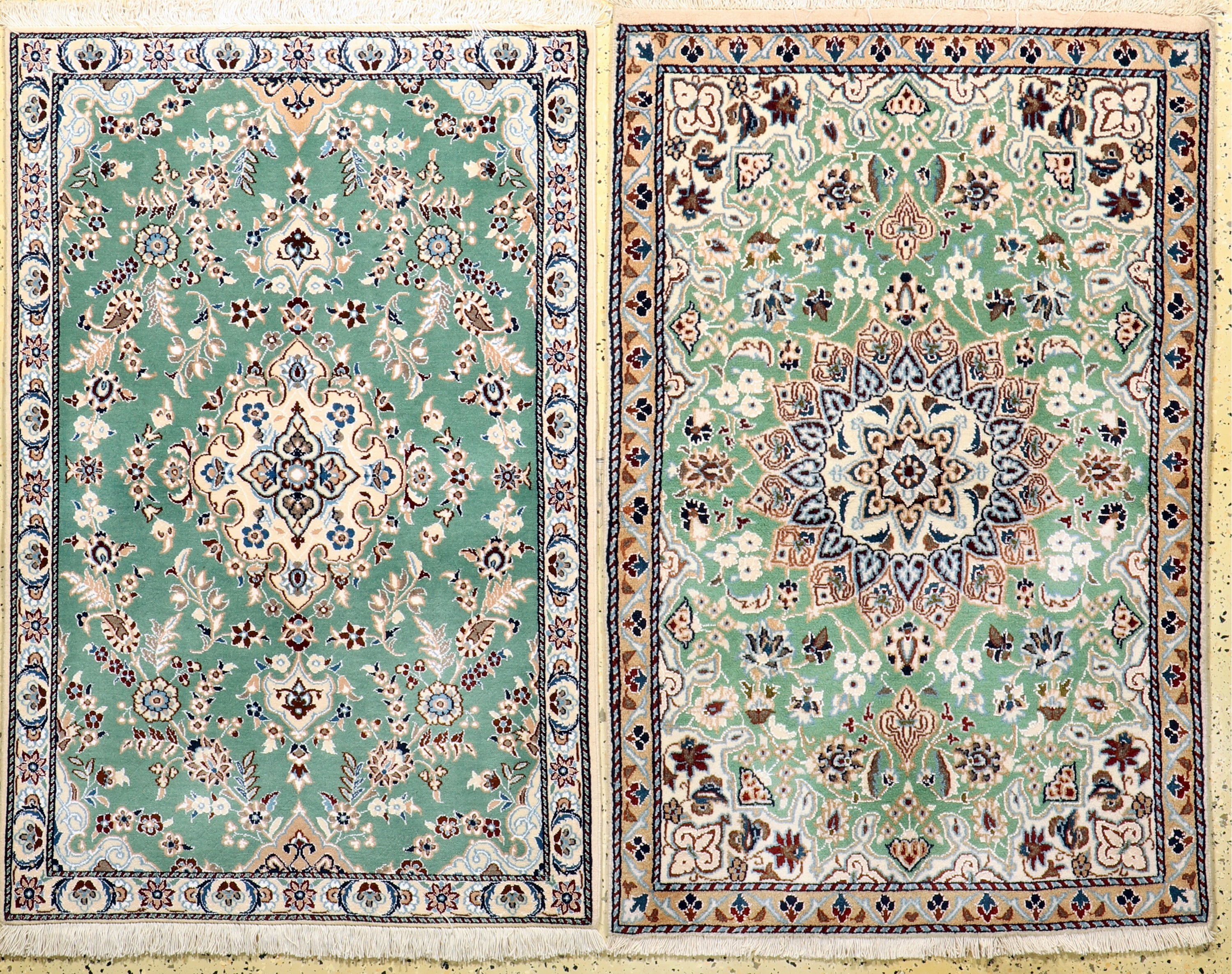 1 paar Nain, Persien, Ende 20.Jhd, Wolle mit Seide, ca. 130 x 90 cm, EHZ: 1-2