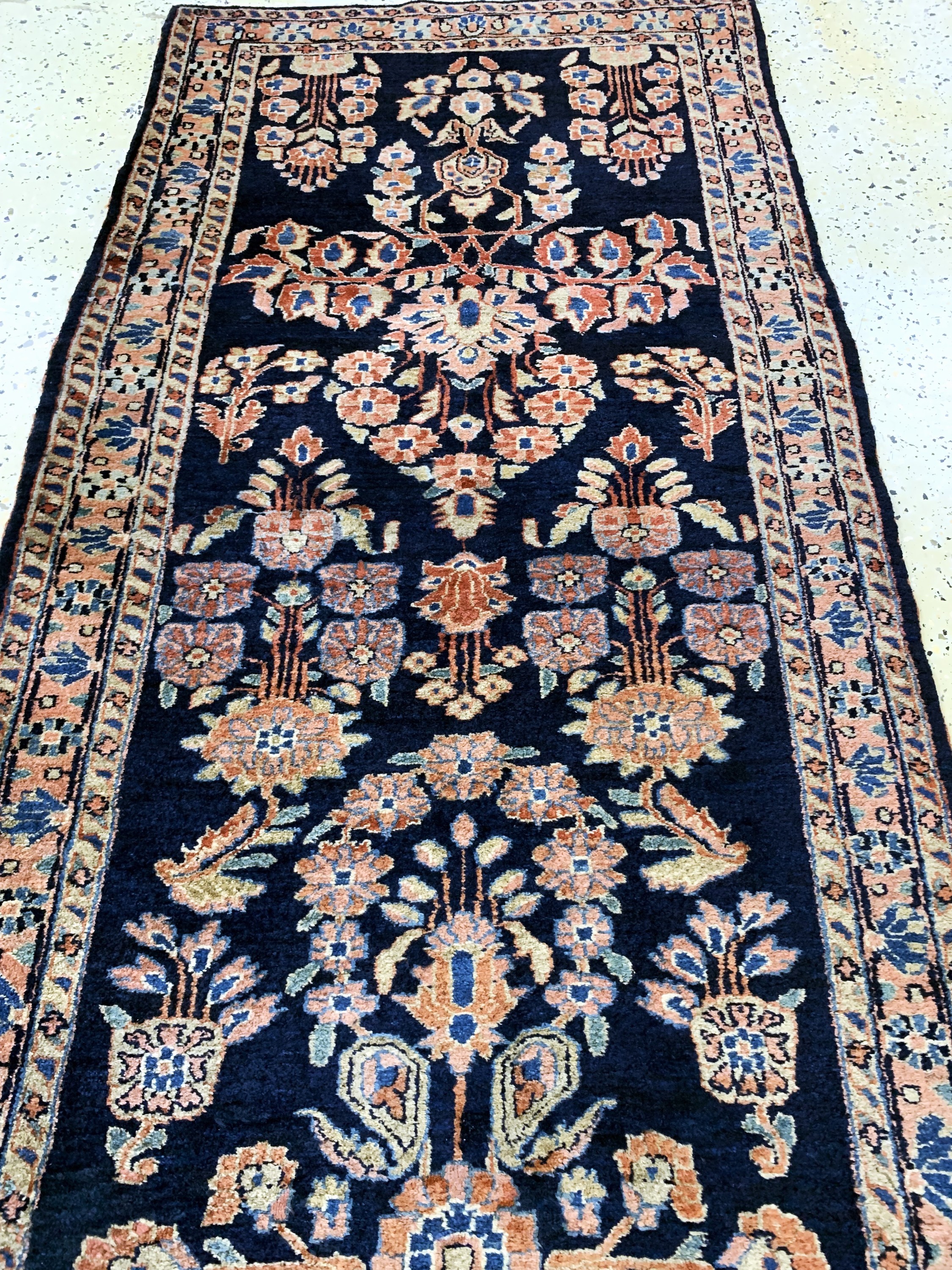 Detail d: Us Re-Import Sarogh antik, Persien, um 1900, Wolle auf Baumwolle, ca. 295 x 80 cm, gereinigt, EHZ: 2