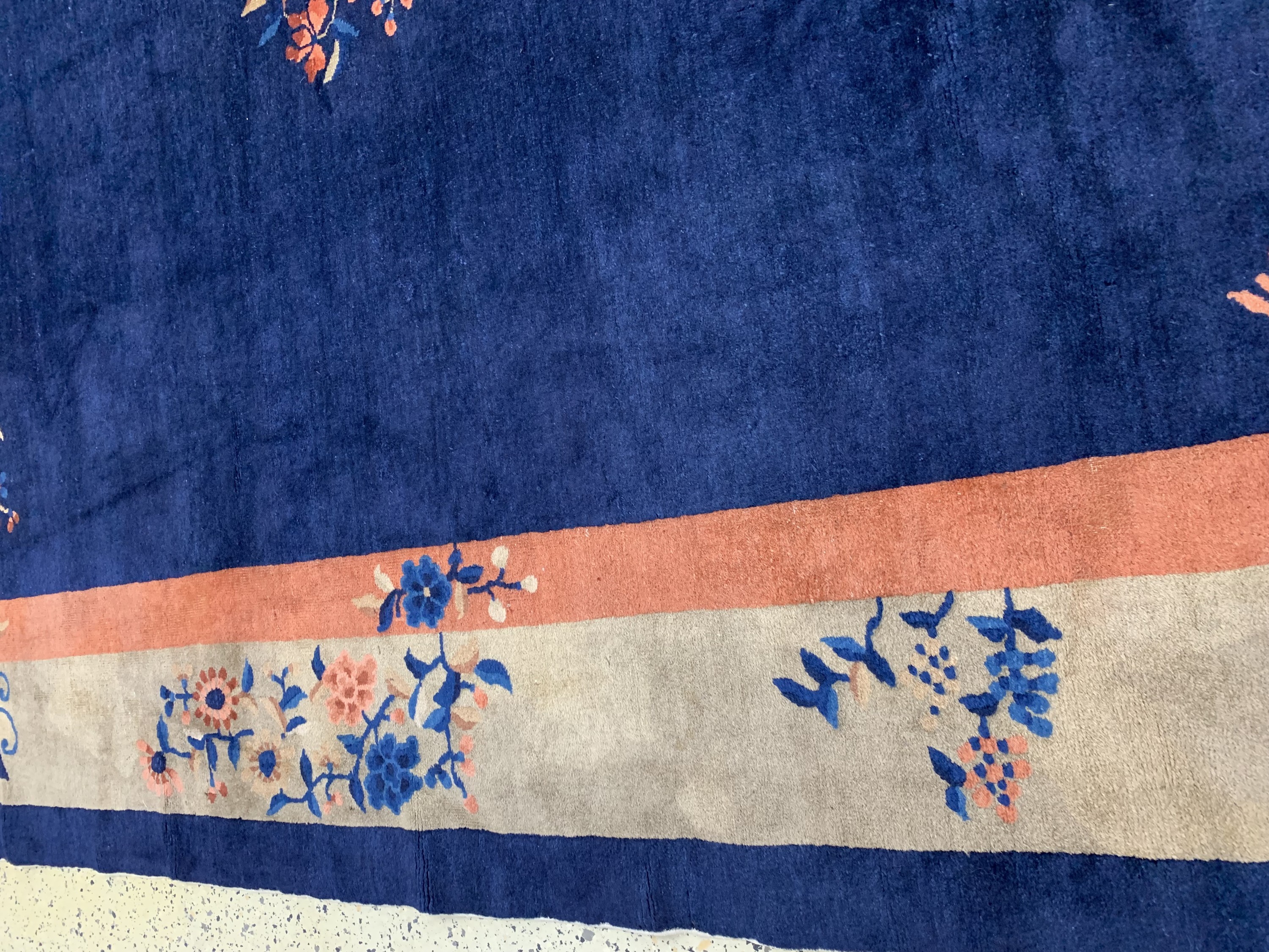 Detail d: Peking antik, China, um 1900, Wolle auf Baumwolle, ca. 575 x 377 cm, gereinigt, EHZ: 3, (mehrere restaurierungen)