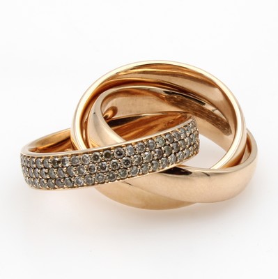 26975906a - 3-teiliger Ring mit Brillanten, RoseG 750/ 000, verschl. Ringschiene, eine davon bes. m. ...