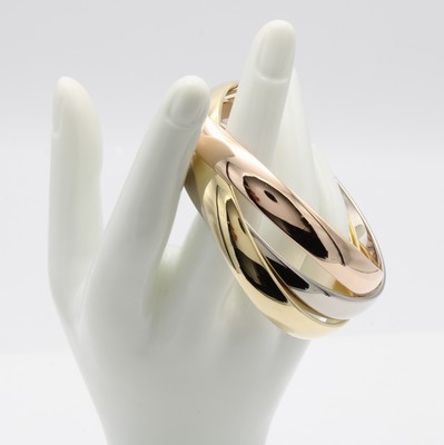 Image 26975937 - Cartier Tricolor-Armreif Trinity, GG/WG/RG 750/000, sign. Ref.-Nr., Durchm. ca. 7 cm, ...