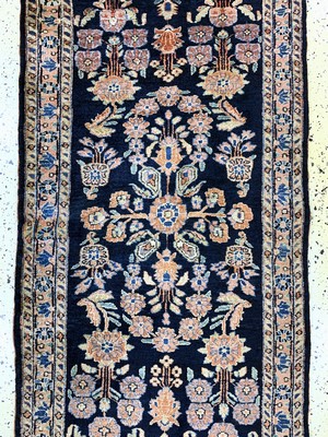 26975954b - Us Re-Import Sarogh antik, Persien, um 1900, Wolle auf Baumwolle, ca. 295 x 80 cm, ...
