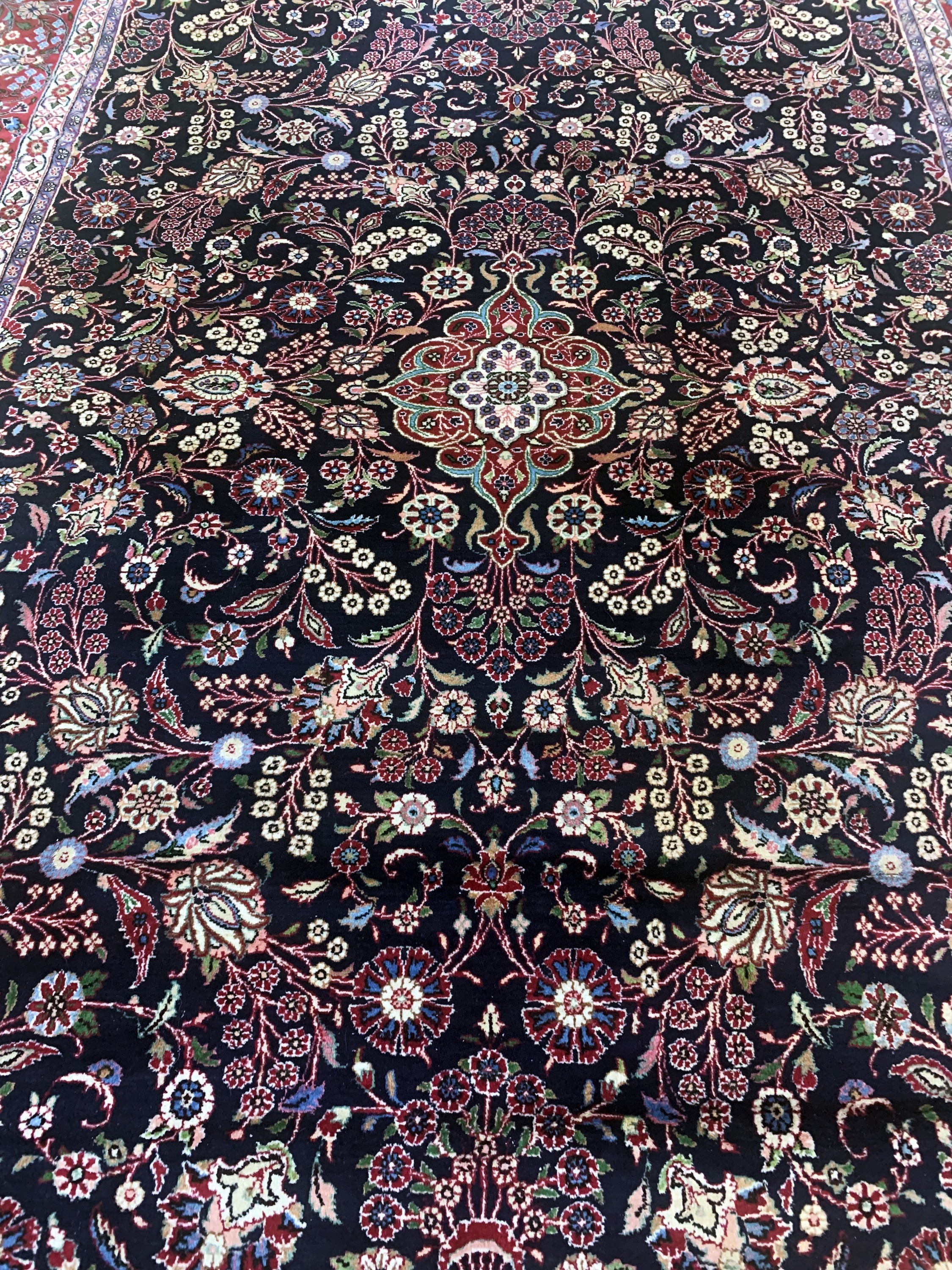 Detail d: Sarogh, Persien, Mitte 20.Jhd., Wolle auf Baumwolle, ca. 303 x 206 cm, EHZ: 2, reinigungsbedürftig