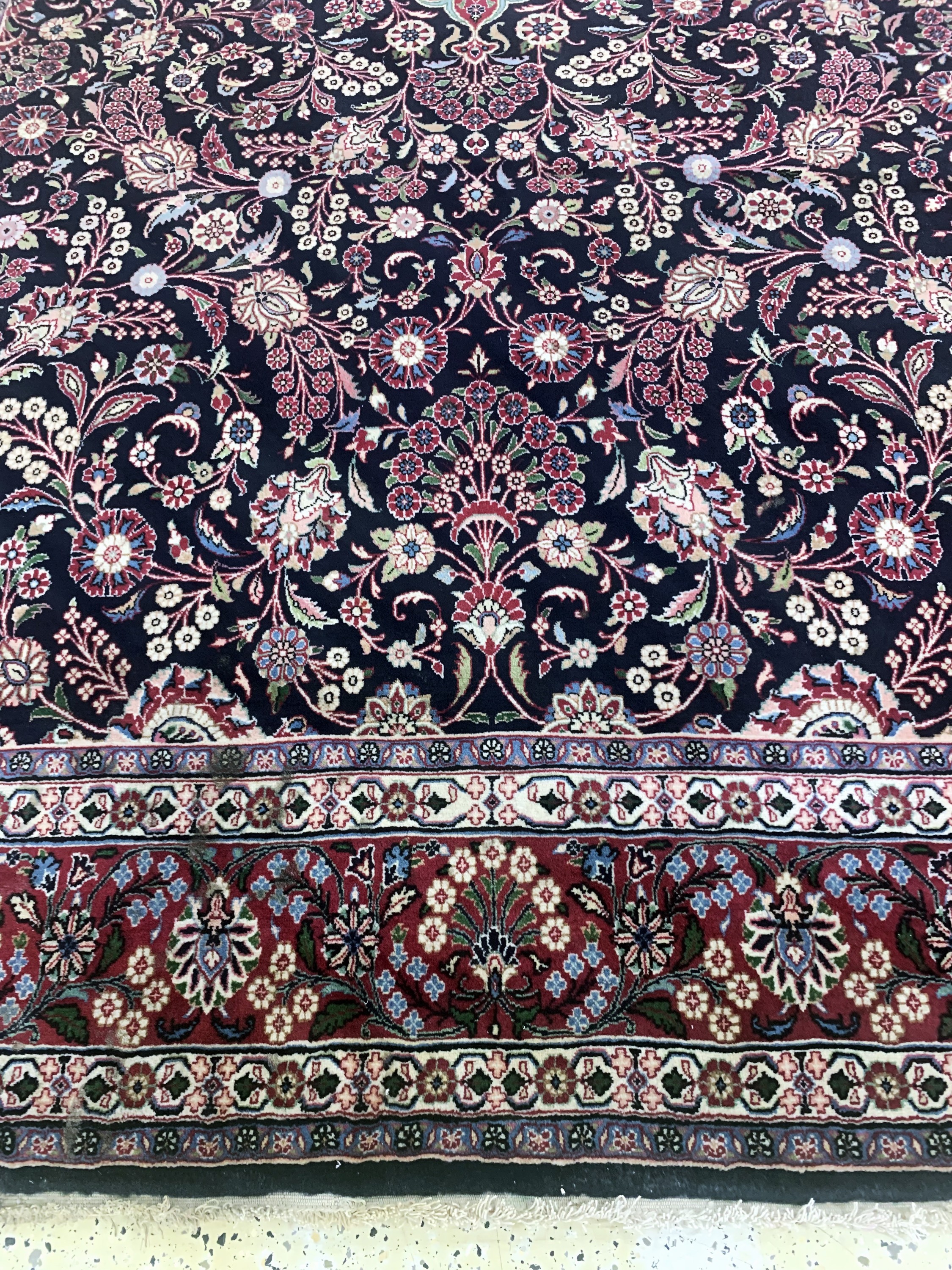 Detail f: Sarogh, Persien, Mitte 20.Jhd., Wolle auf Baumwolle, ca. 303 x 206 cm, EHZ: 2, reinigungsbedürftig