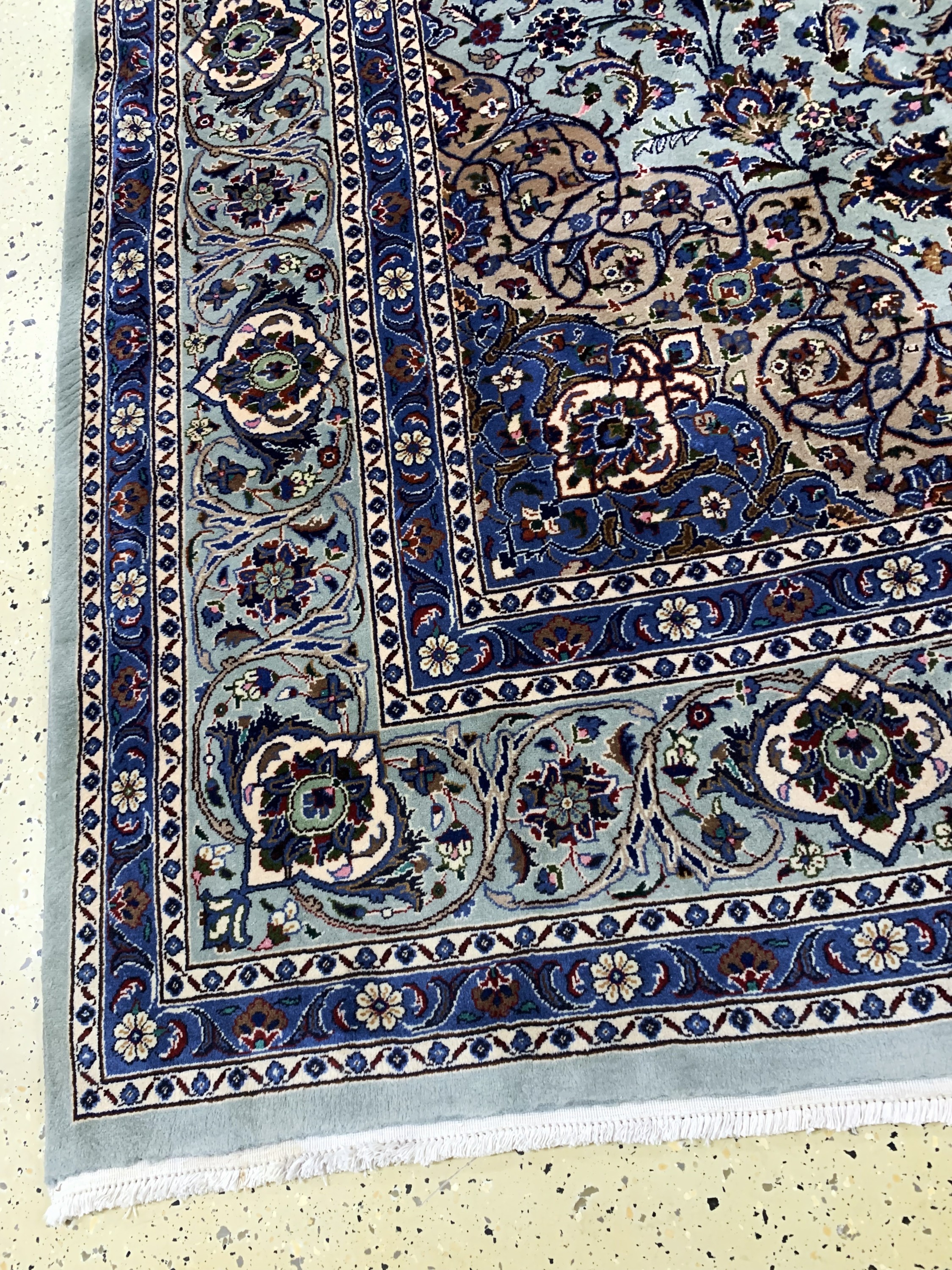 Detail c: Kaschmar, Persien, Mitte 20.Jhd, Wolle auf Baumwolle, ca. 345 x 250 cm, gereinigt, EHZ: 1-2