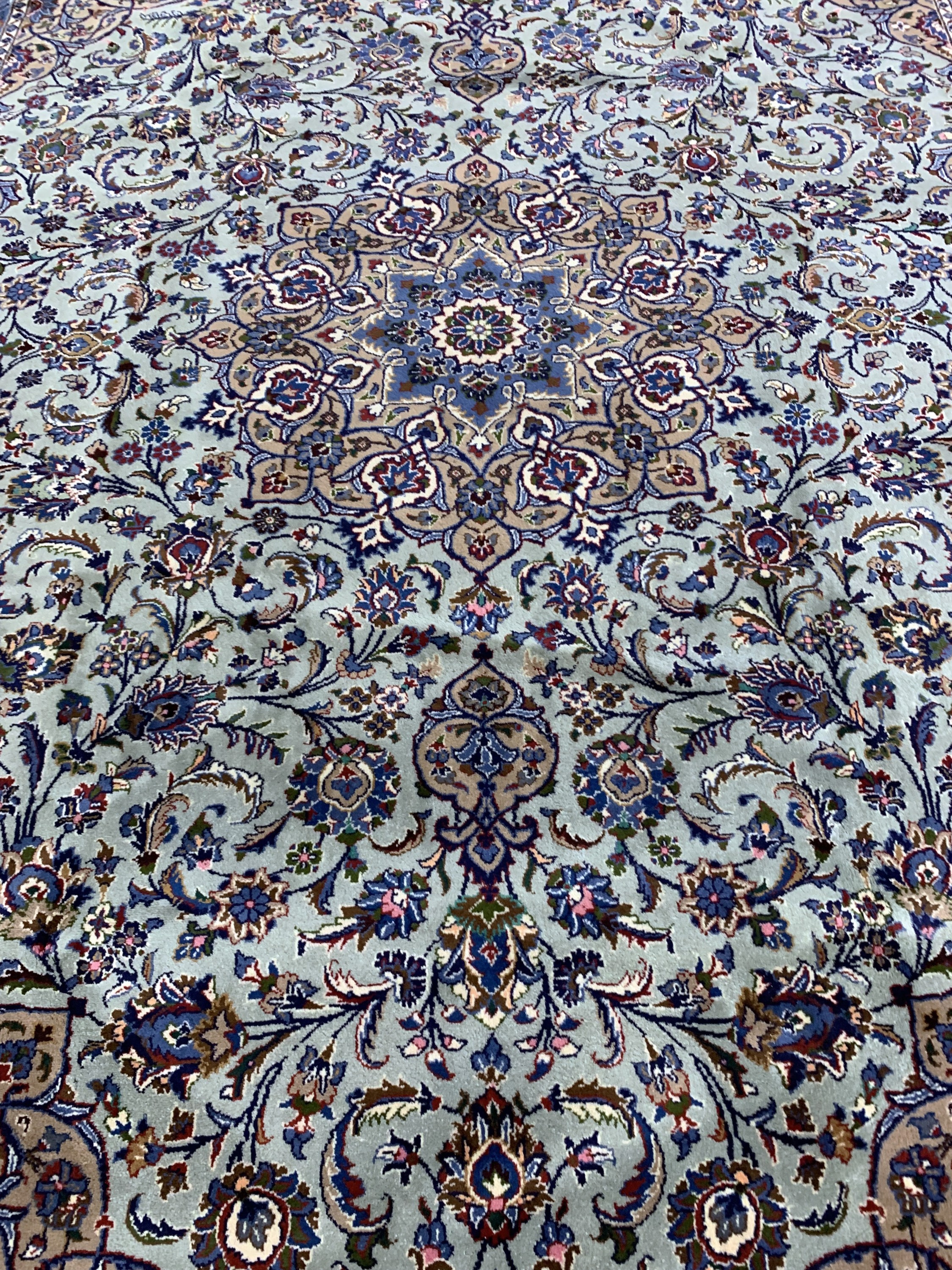 Detail h: Kaschmar, Persien, Mitte 20.Jhd, Wolle auf Baumwolle, ca. 345 x 250 cm, gereinigt, EHZ: 1-2