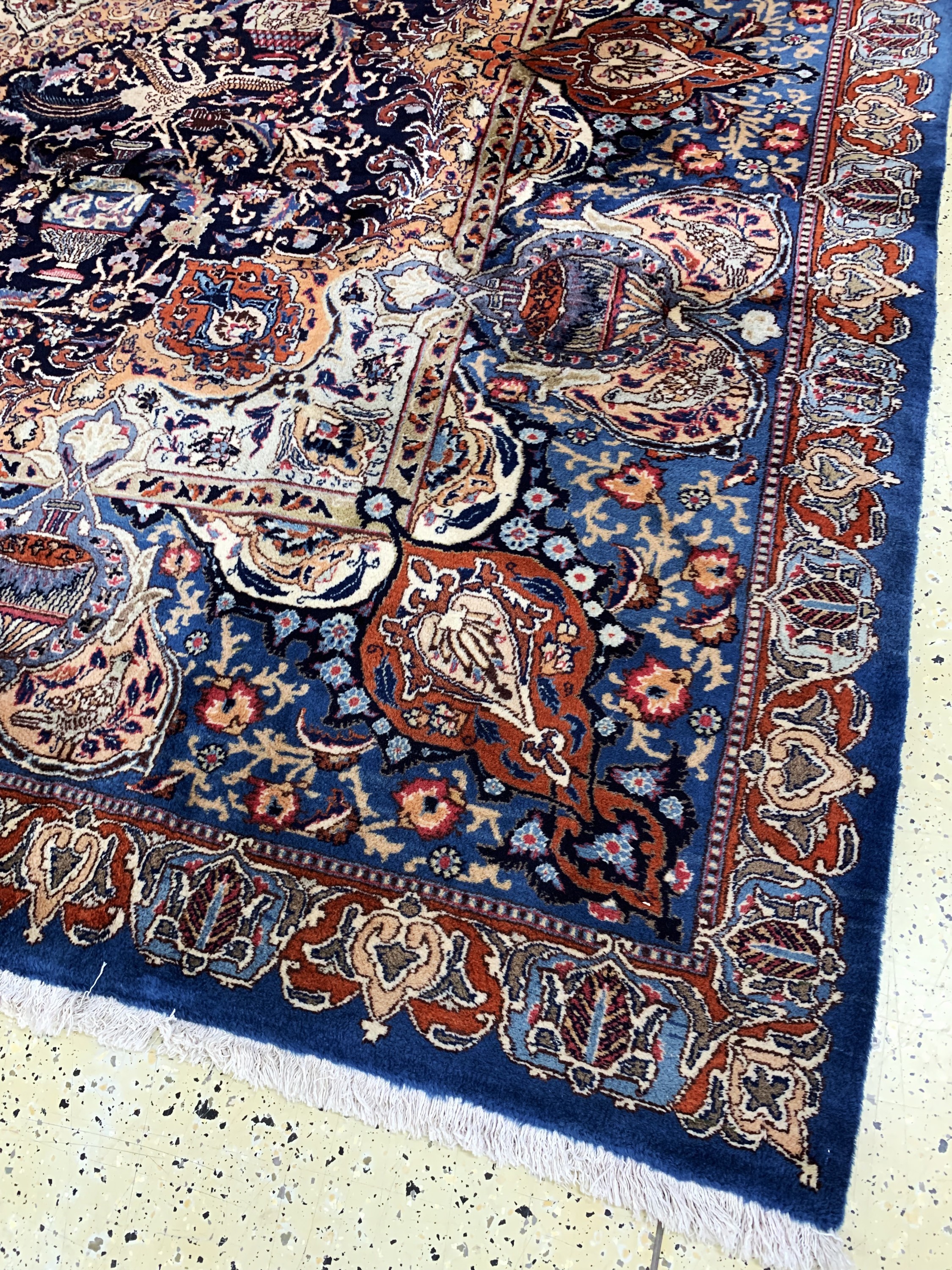 Detail e: Kaschmar alt, Persien, Mitte 20.Jhd, Wolle auf Baumwolle, ca. 390 x 297 cm, nahezu neuwertig