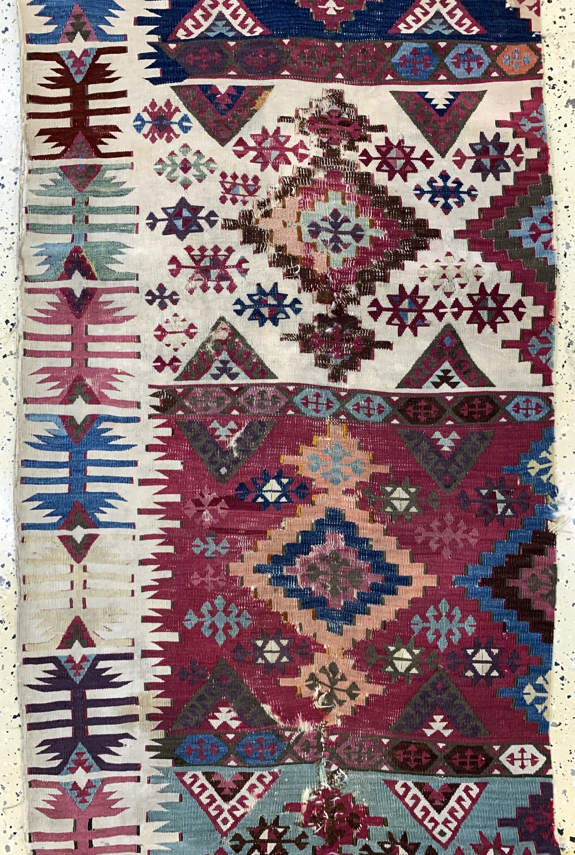 Detail c: Konya Kelim antik, Türkei, 19.Jhd, Wolle auf Wolle, ca. 400 x 82 cm, EHZ: 3-4