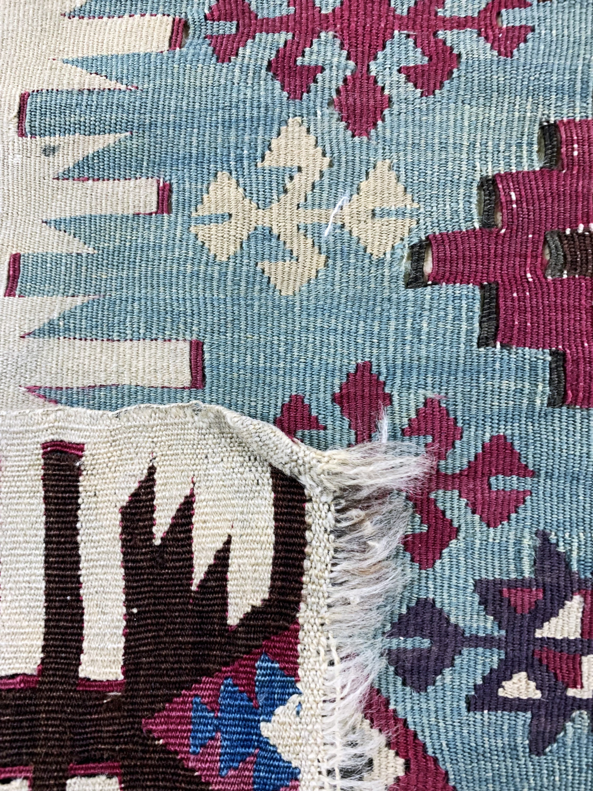 Detail e: Konya Kelim antik, Türkei, 19.Jhd, Wolle auf Wolle, ca. 400 x 82 cm, EHZ: 3-4