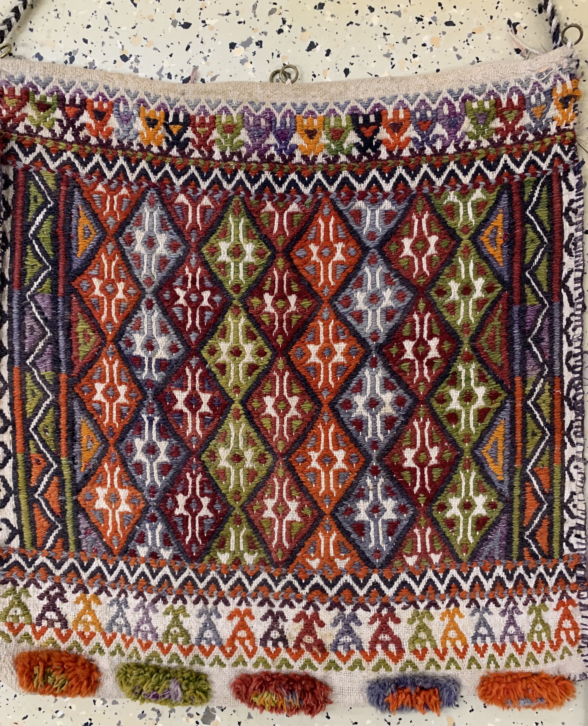 Detail a: 2 Sumakh Taschen, Türkei, Mitte 20.Jhd, Wolle auf Wolle, ca. 105 x 58 cm & ca. 54 x 50 cm, EHZ: 2