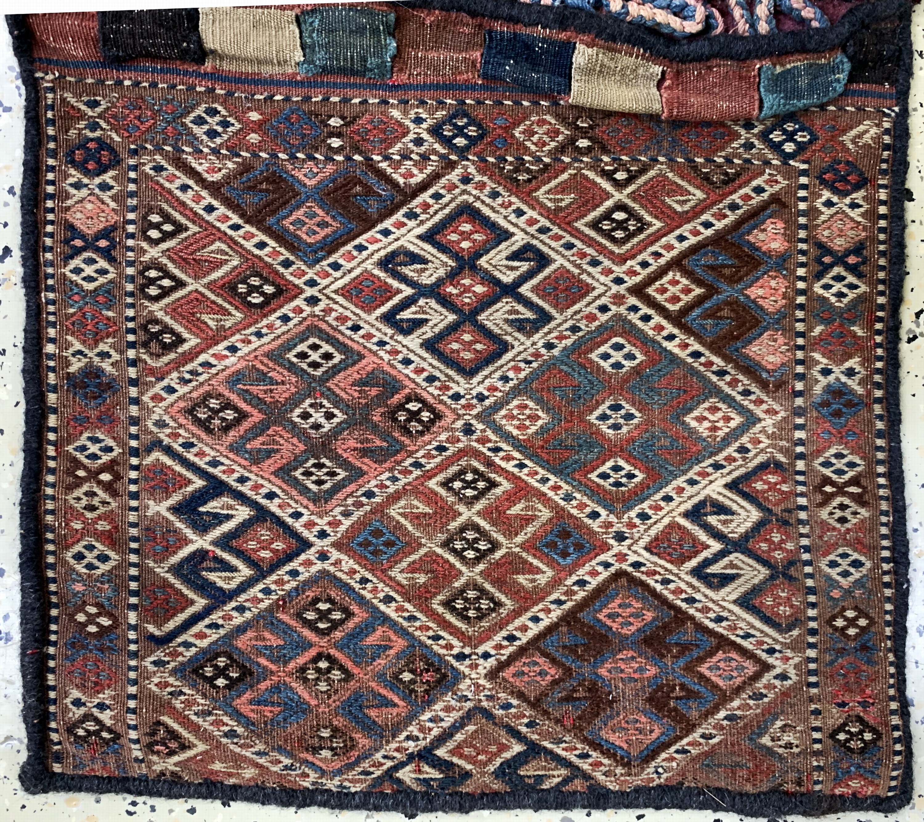 Detail b: Sumakh Doppelttasche, Schahsawan, Persien, Anfang 20.Jhd, Wolle auf Wolle, ca. 120 x 60 cm, EHZ: 2