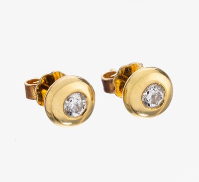 Image 26976826 - Paar 18 kt Gold Brillant-Ohrstecker, WG 750/000, schlicht, rund, 2 Brillanten zus. ...