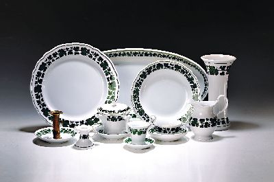 Image 26977879 - Speiseservice, voller grüner Weinkranz, Meissen, 20.Jh., 1. und 2. Wahl, Porzellan, ...