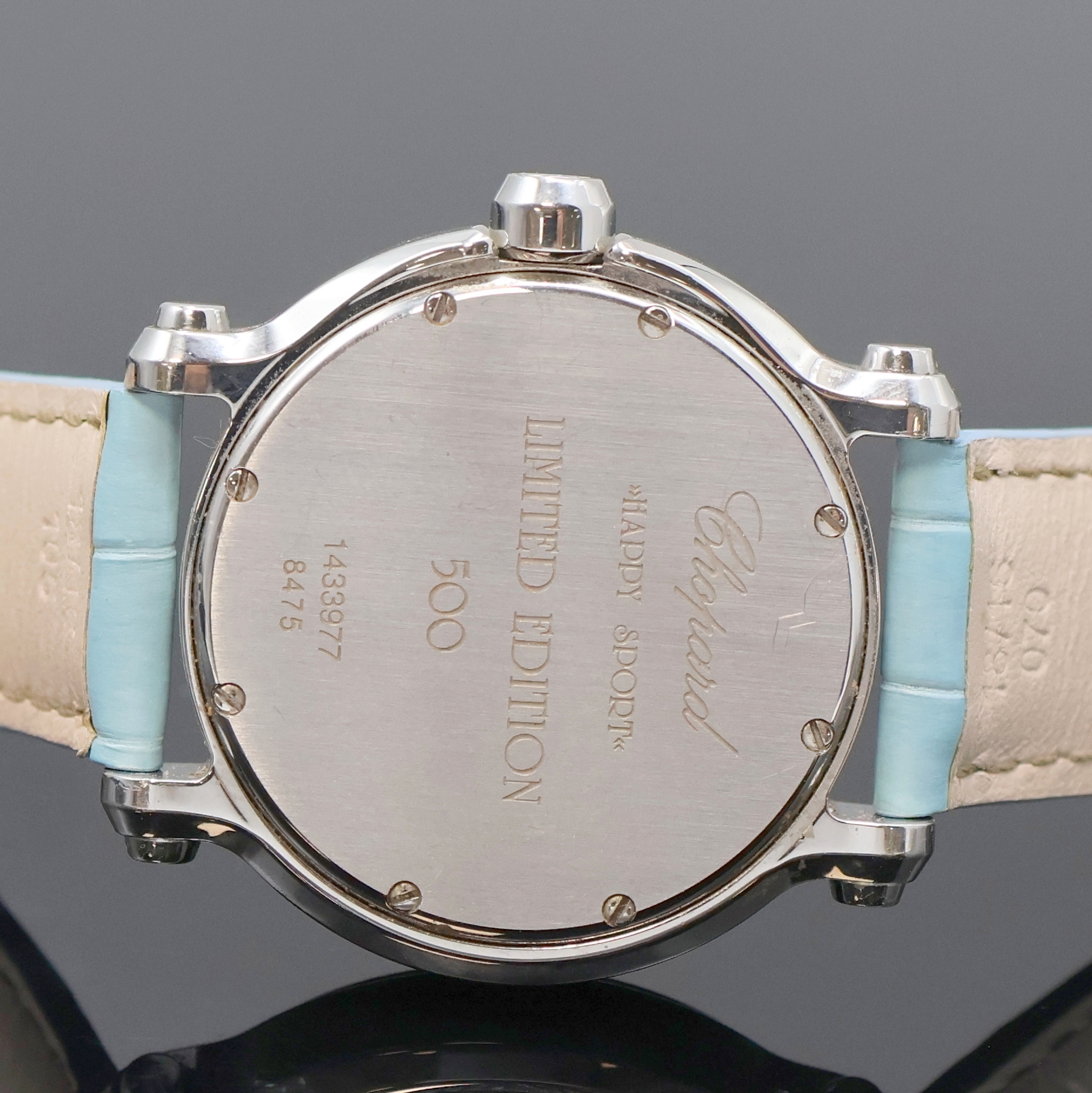 Detail d: CHOPARD Happy Sport auf 500 Stück limitierte Damenarmbanduhr in Stahl Referenz 8475, Schweiz um 2010, quarz, Boden 8-fach verschr., Schmuckkrone m. ...