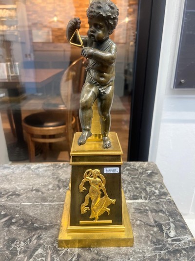 26978072f - Paar große Figurenleuchter, Frankreich, Second Empire, um 1860, Korpus Metall ...