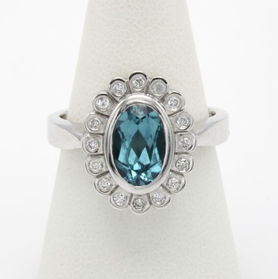 Image 26978388 - Ring mit Aquamarin und Brillanten, WG 585/000, ovaler, fac. Aquamarin v. intensiver ...