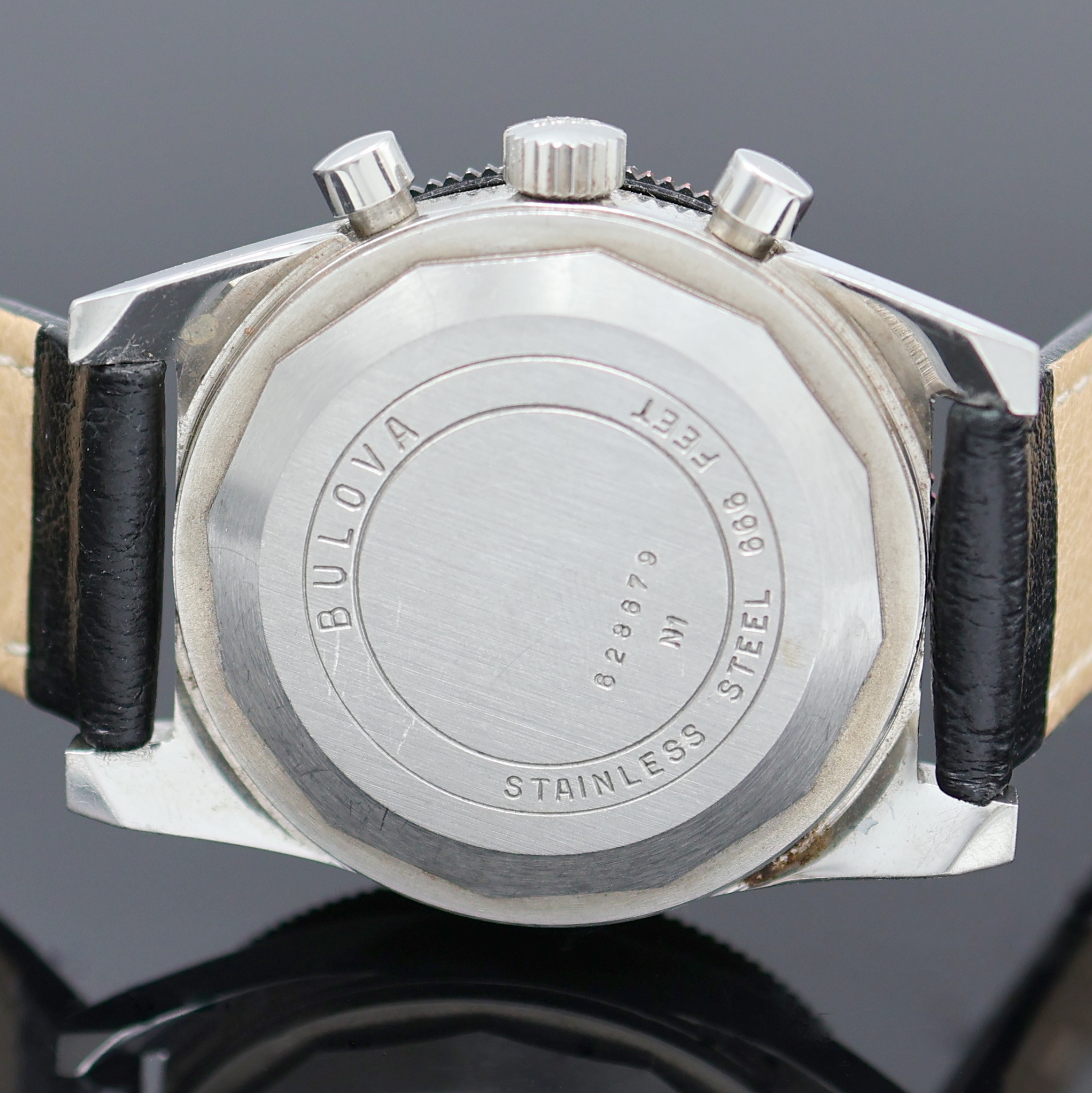 Detail d: BULOVA Deep Sea Herrenchronograph 666 Feet in Stahl, Schweiz um 1975, Handaufzug, Boden verschr., Lünette m. 60er Teilung beids. drehb., schwarzes ...