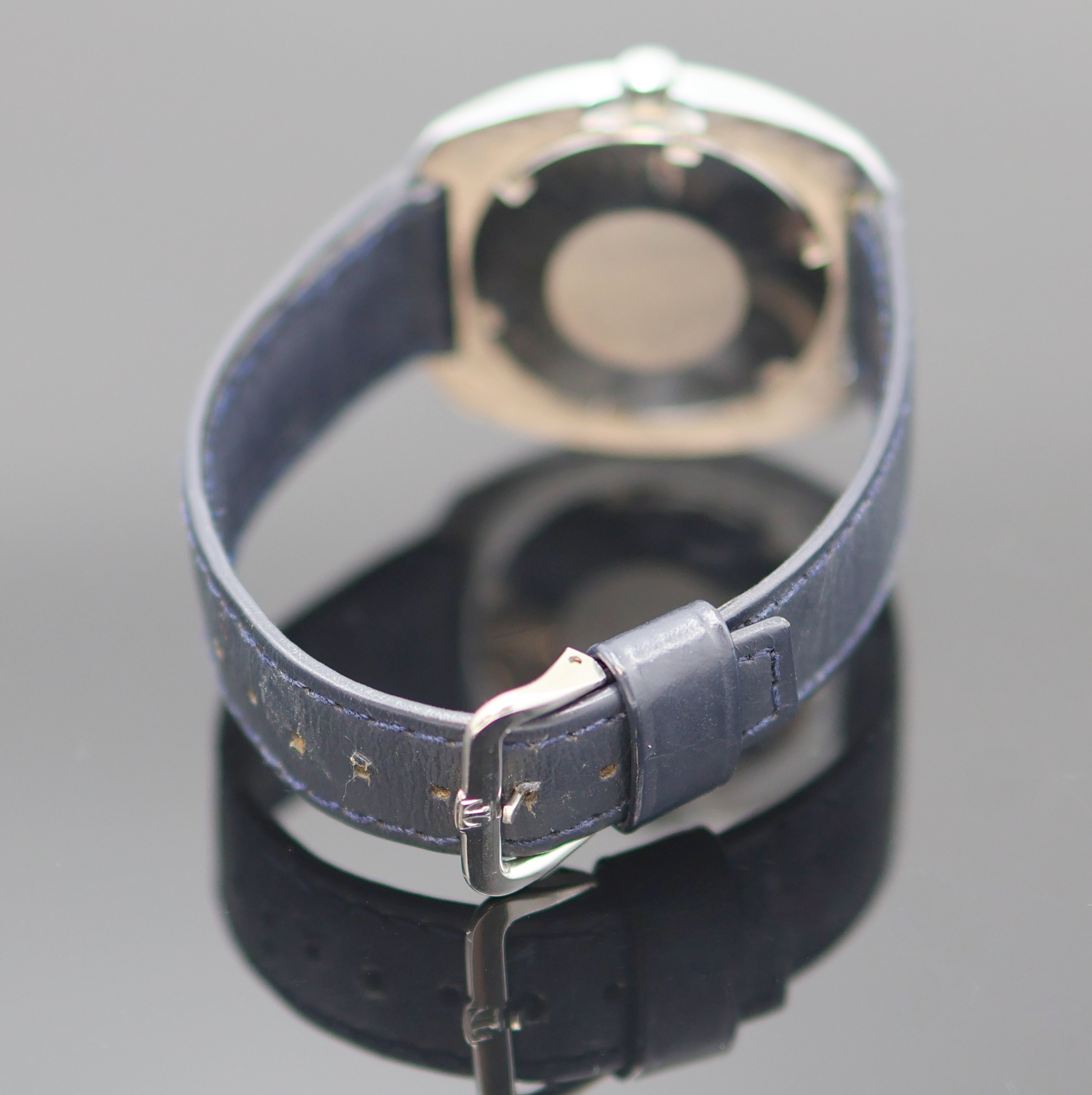 Detail c: TISSOT Sideral Herrenarmbanduhr Referenz 44545-1, Automatik, Schweiz um 1973, verchr. Geh. inkl. Lederband m. orig. Dornschl., Edelstahlboden ...