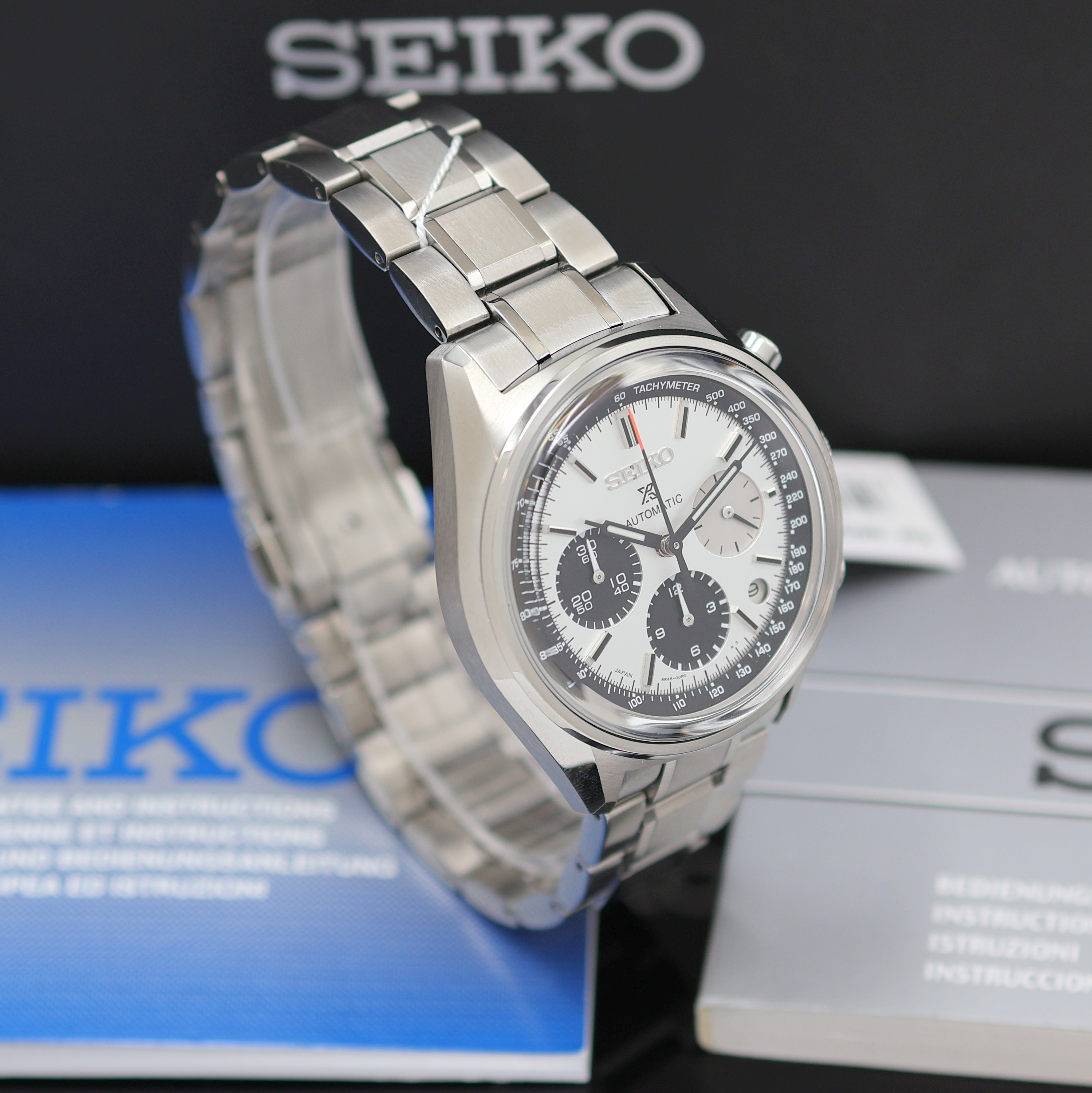 Detail b: SEIKO Prospex nahezu neuwertiger, auf 1000 Stück limitierter Armbandchronograph in Stahl Referenz SRQ029J1, Japan um 2019, Automatik, beids. vergl. ...