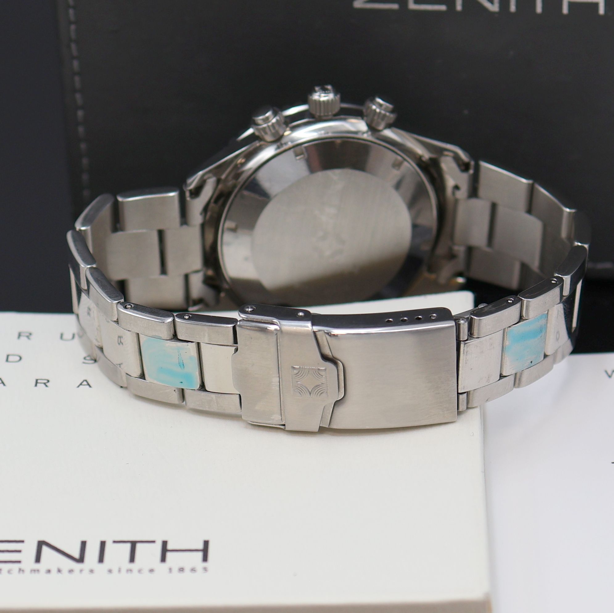 Detail c: ZENITH El Primero De Luca Herrenarmbanduhr mit Chronograph in Stahl Referenz 02.2310.400, Automatik, Boden, Krone und Drücker verschr. (Krone/Tubus ...
