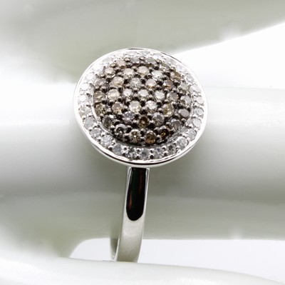 26979197a - Ring mit Brillanten und Diamanten, WG 585/ 000, 27 Brill. zus. ca. 0.16 ct Weiß/si-p, ...
