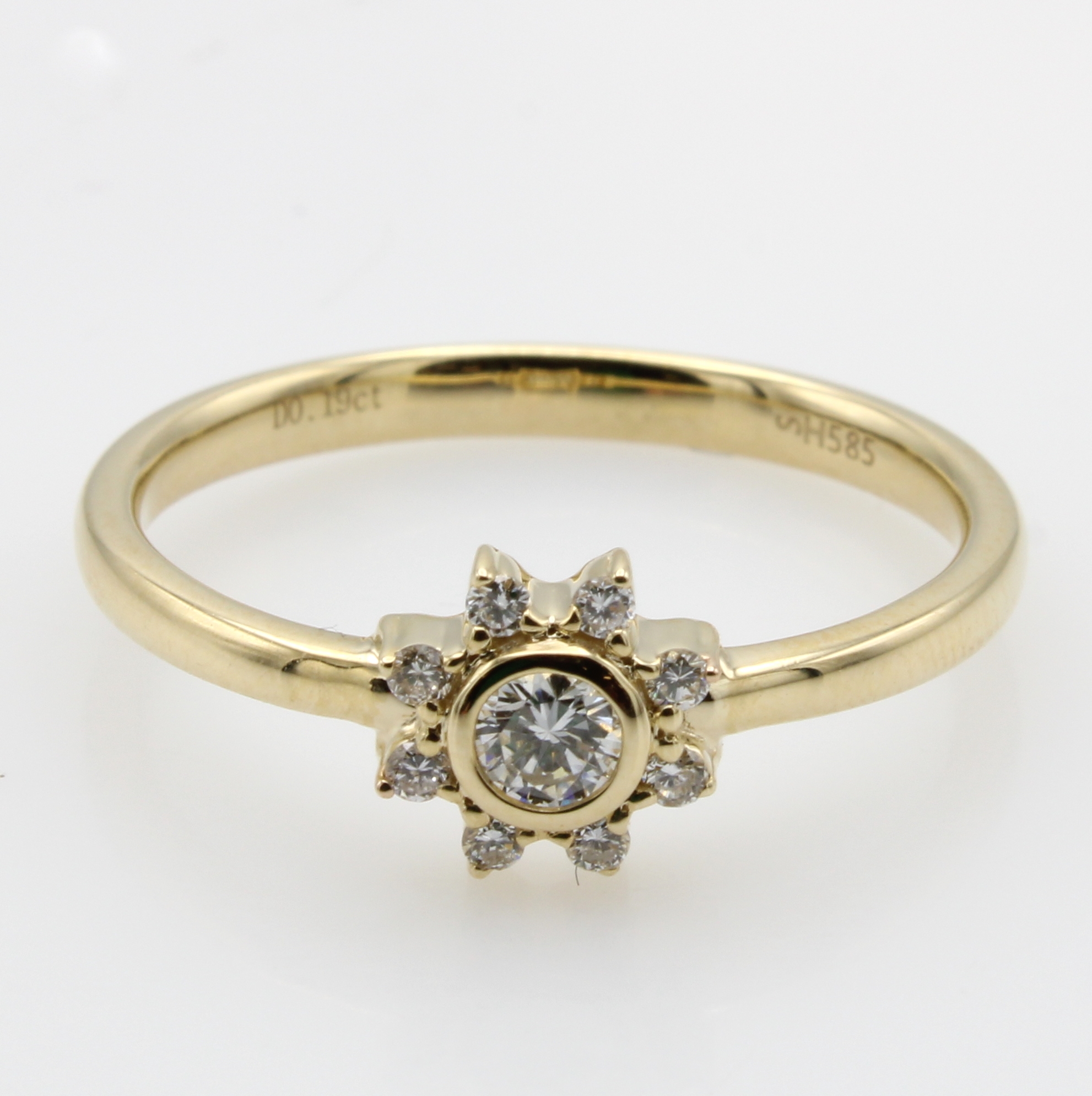 Image 26979207 - Ring mit Brillanten, GG 585/000, Brill. zus.ca. 0.19 ct feines Weiß/vs, RW ca. 55 ...