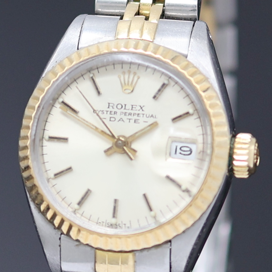 Detail a: ROLEX Oyster Perpetual Date Damenarmbanduhr in Stahl/Gold Referenz 6917, Schweiz um 1982, Automatik, Boden u. Krone verschr., orig. Jubileeband m. ...