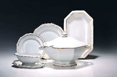 Image 26979516 - Speiseservice für 6 Personen, Rosenthal, Form Maria, mit Goldrand, 6 Speisesteller, ...
