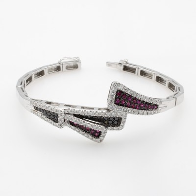 26979562a - Armband mit Rubinen, Diamanten und Brillanten, WG 750/000, steifes Oberteil mit ...