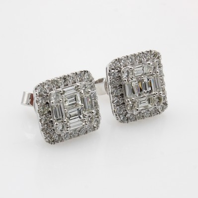 26979580a - Paar Ohrstecker mit Brillanten und Diamanten, WG 585/000, Diam. u. Brill. zus. ca. 1.36 ...