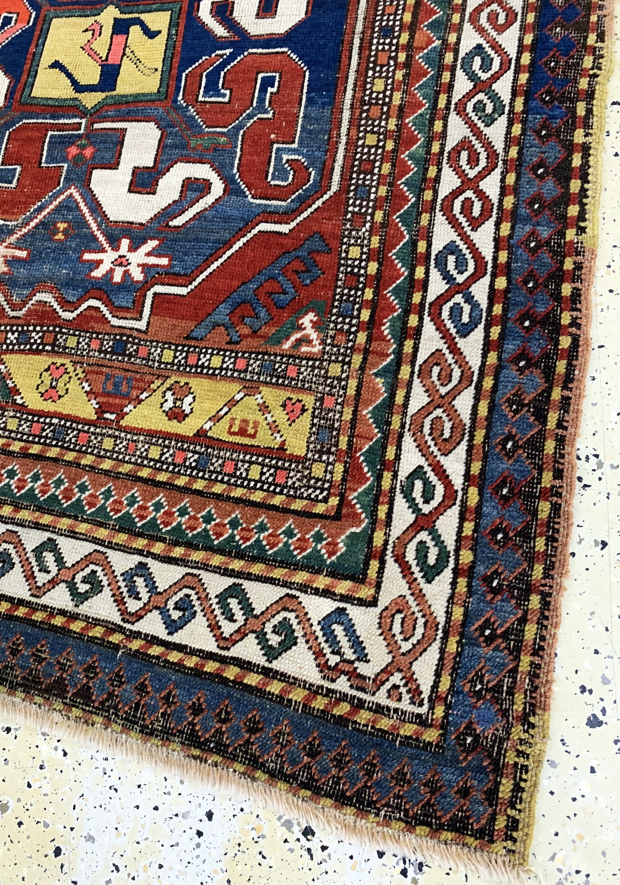 Detail d: "Wolkenband"kazak antik, Kaukasus, 19.Jhd, Wolle auf Wolle, ca. 253 x 134 cm, EHZ: 3