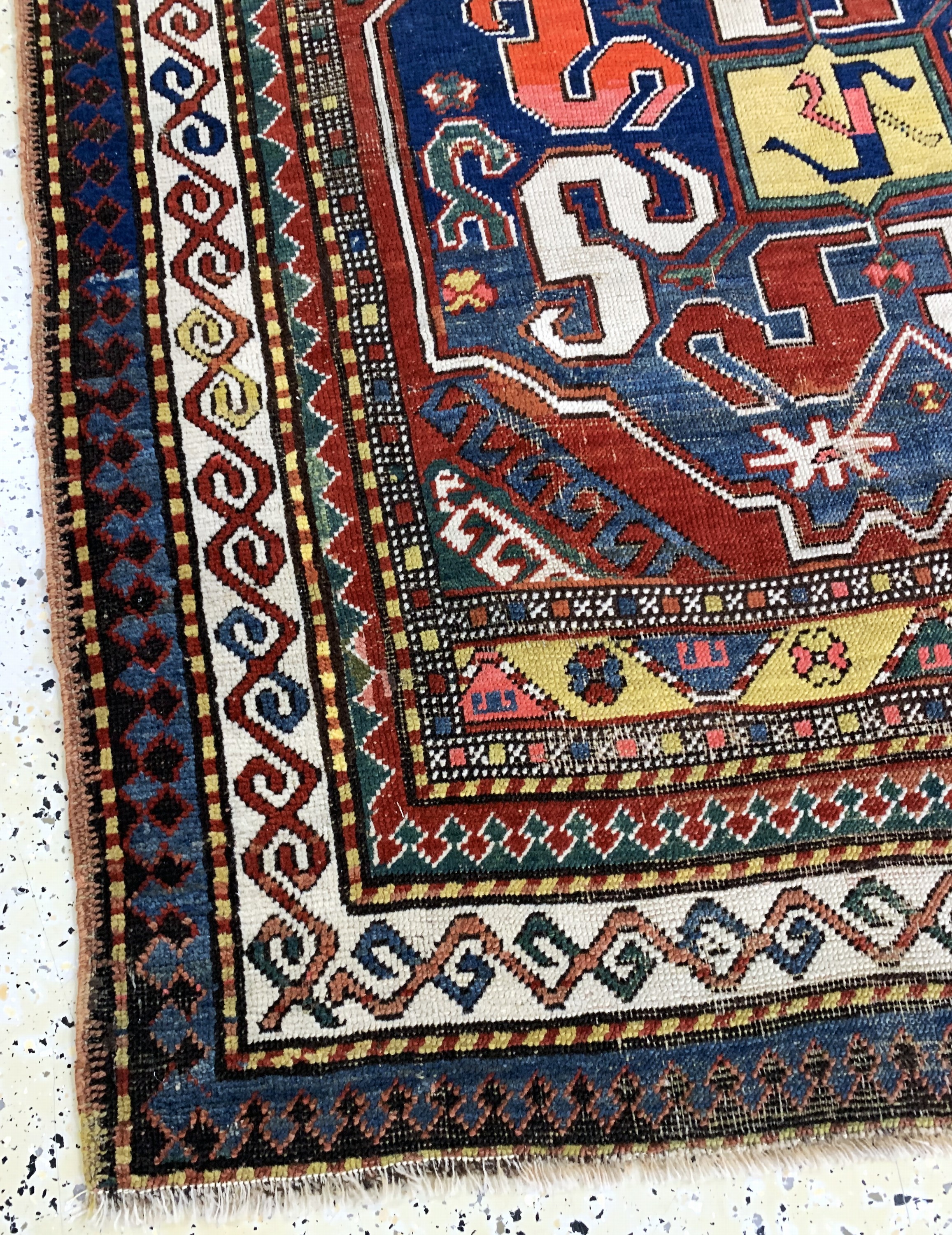 Detail e: "Wolkenband"kazak antik, Kaukasus, 19.Jhd, Wolle auf Wolle, ca. 253 x 134 cm, EHZ: 3
