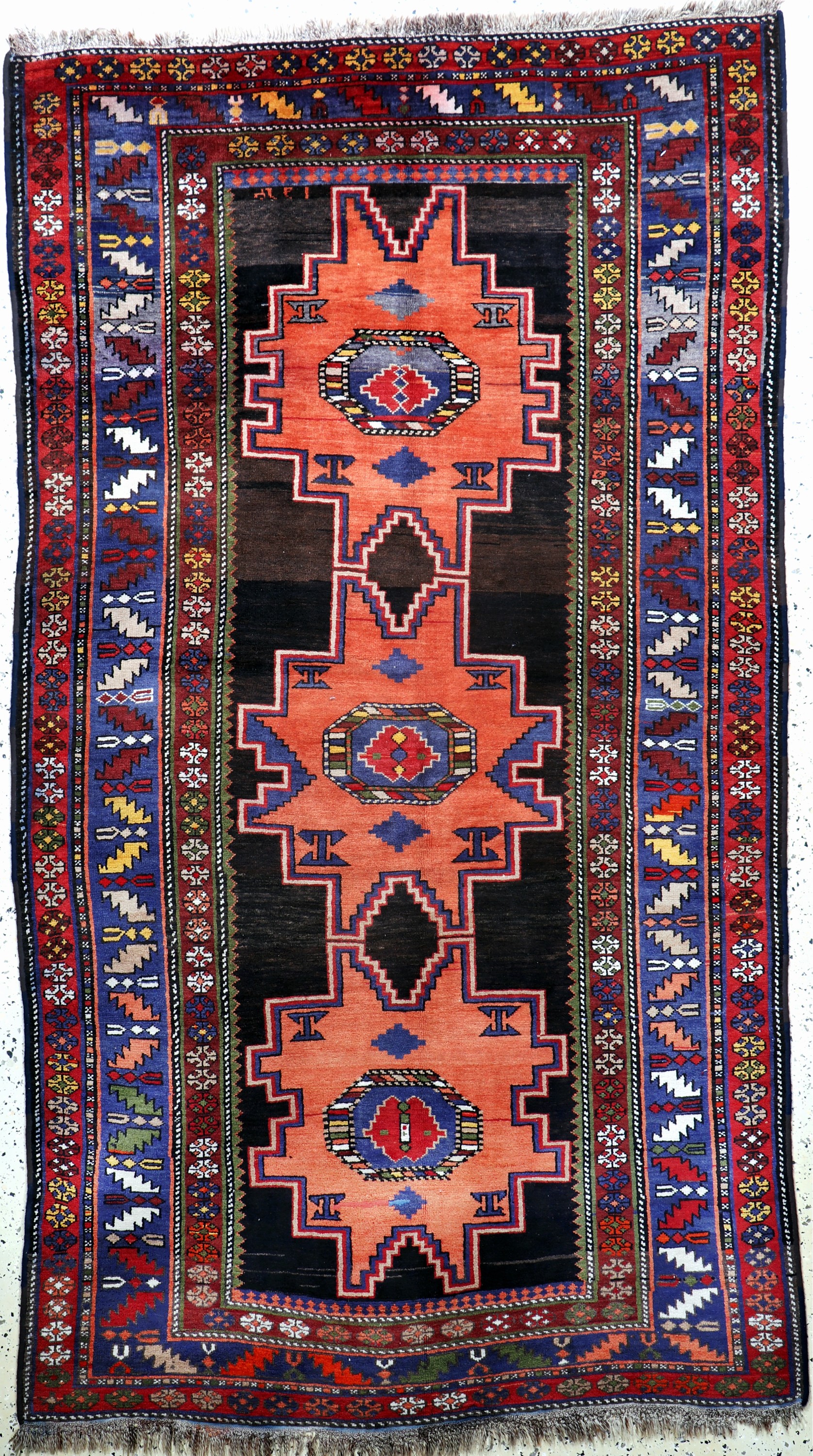 "Leshgi"Kazak antik, Kaukasus, 19.Jhd, Wolle auf Wolle, ca. 239 x 134 cm, EHZ: 2, (restauriert)