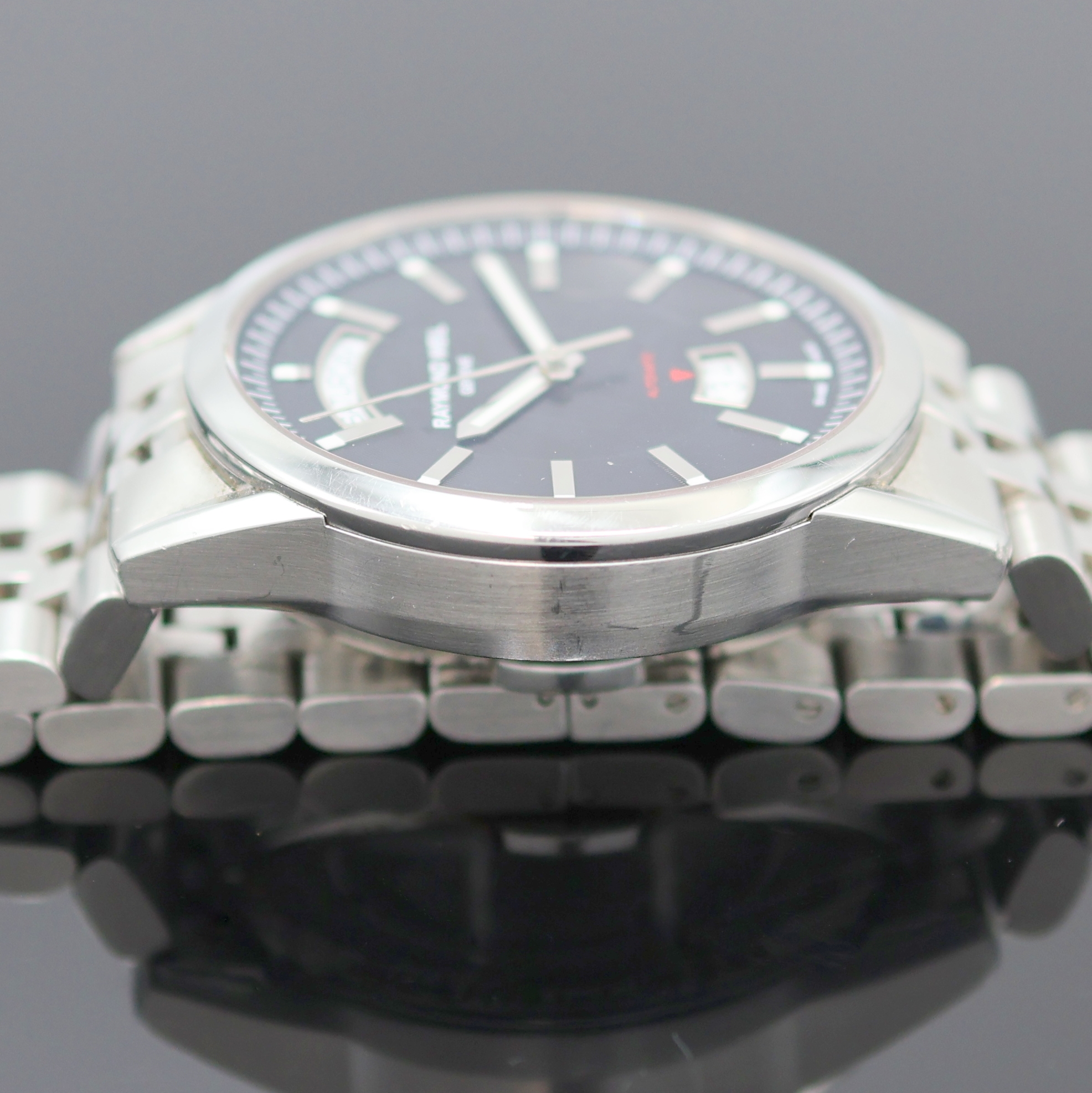 Detail e: RAYMOND WEIL Freelancer Herrenarmbanduhr in Stahl Referenz 2720, Schweiz verk. lt. beil. Pap. 05/2009, Automatik, beids. vergl. Geh., Boden 4-fach ...