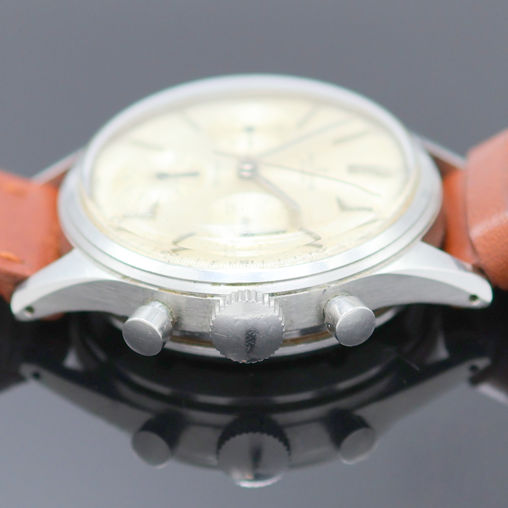 Detail d: BREITLING Premier Armbandchronograph Referenz 788, Schweiz um 1950, Handaufzug Edelstahlgeh., Boden verschr., silb. Zifferbl. fl., silb. Zeiger, ...