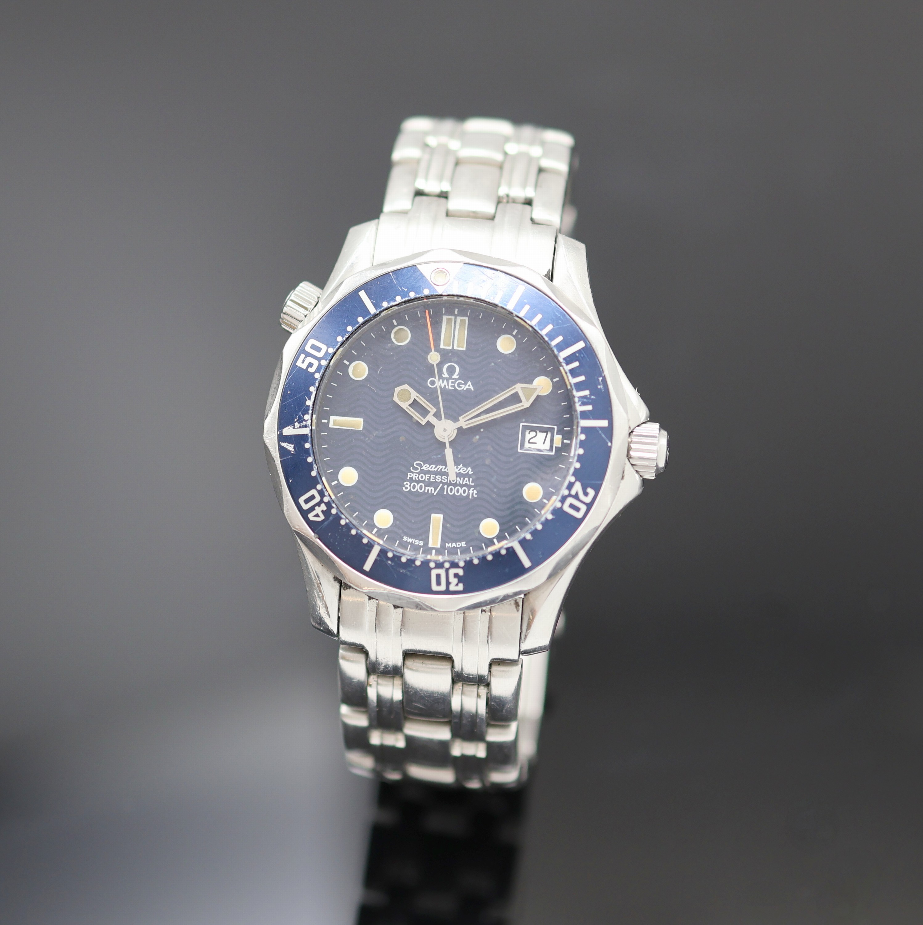 OMEGA Seamaster Professional Armbanduhr Referenz 196.1502, Schweiz um 1995, quarz, Edelstahlgeh. inkl. orig. Gliederband m. Faltschl., Lünette m. ...