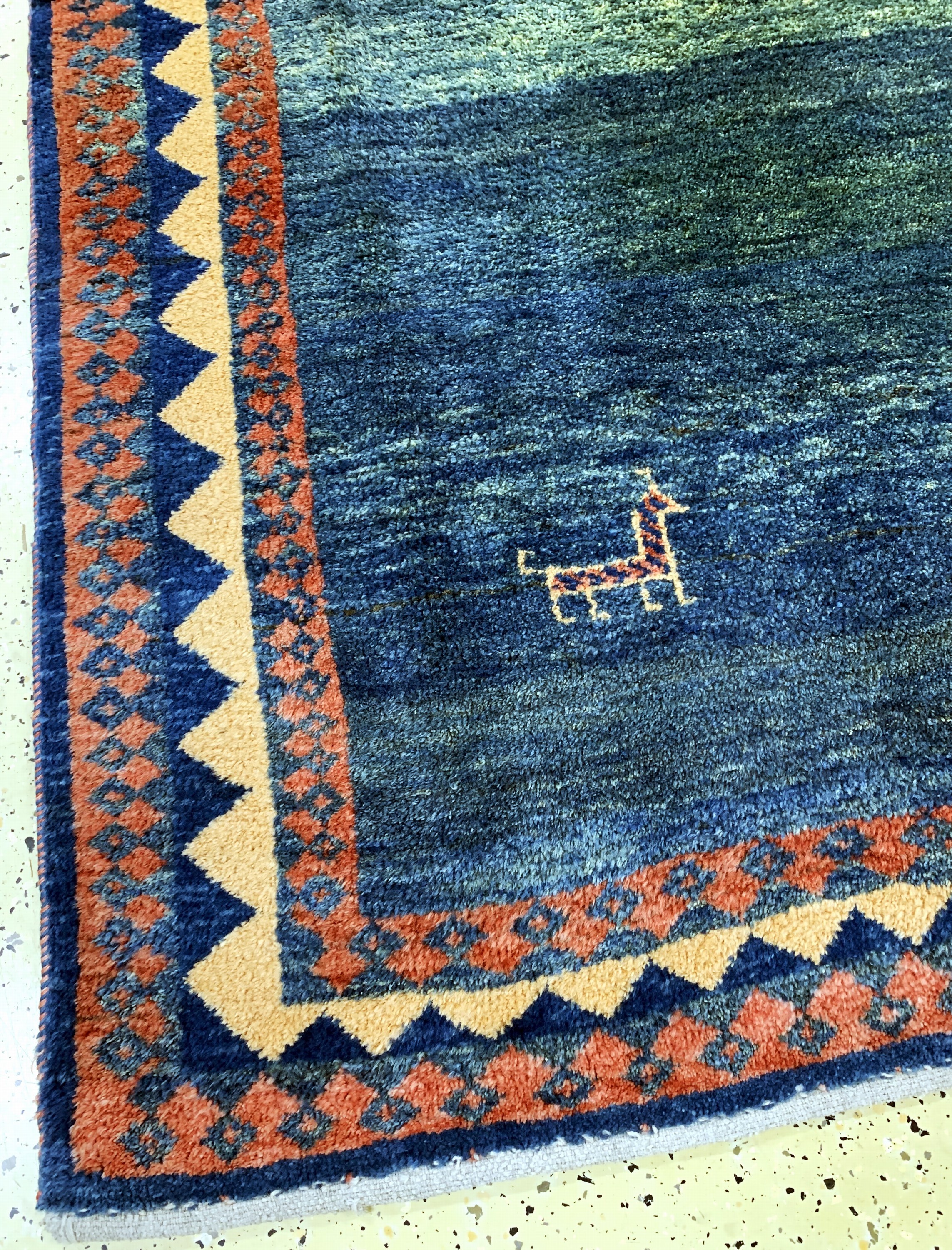 Detail b: Gabbeh, Persien, Ende 20.Jhd, Wolle auf Wolle, ca. 230 x 190 cm, EHZ: 2