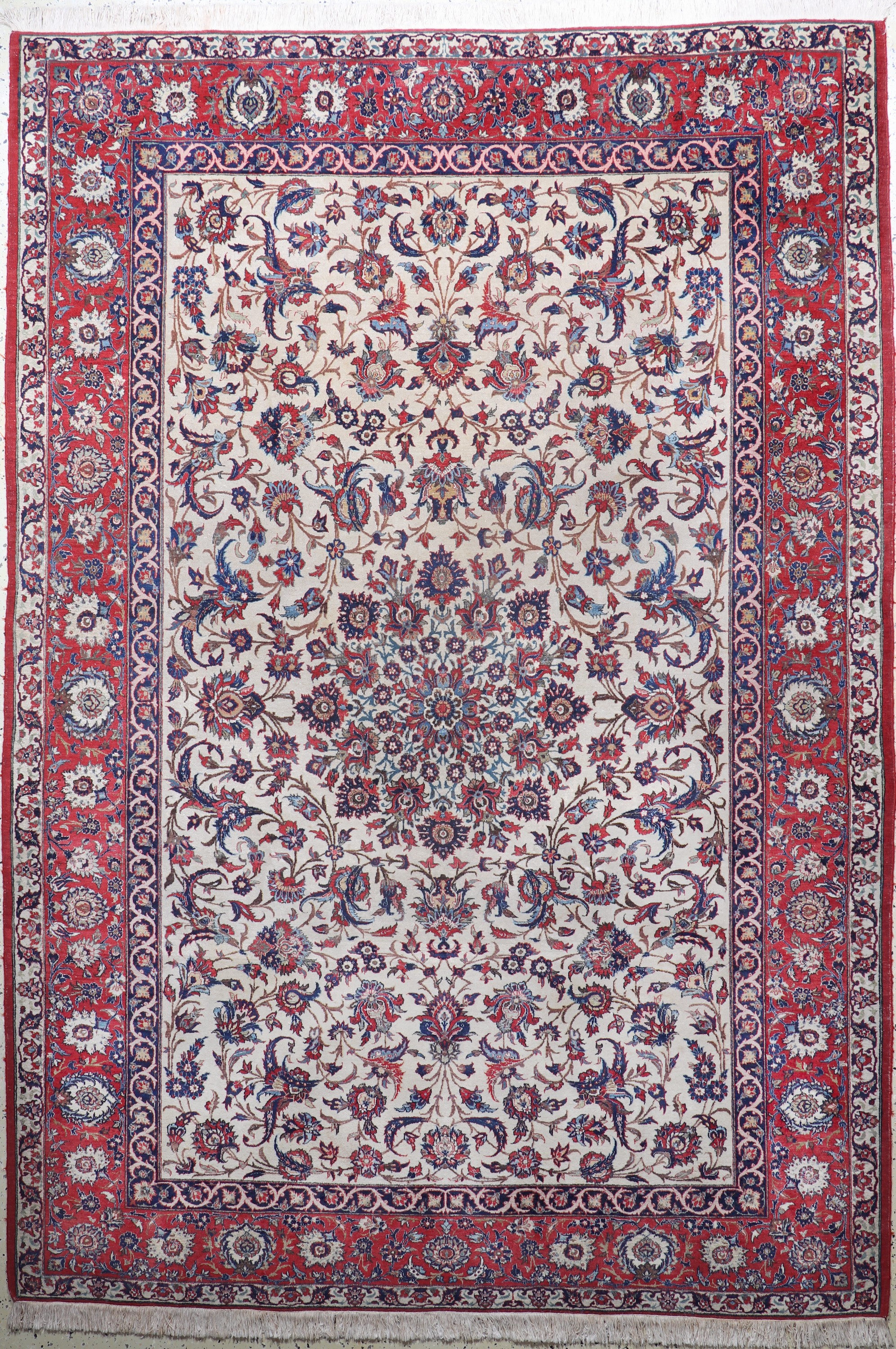 Esfahan fein alt, Persien, Anfang 20.Jhd, Wolle auf Baumwolle, ca. 303 x 210 cm, EHZ: 3