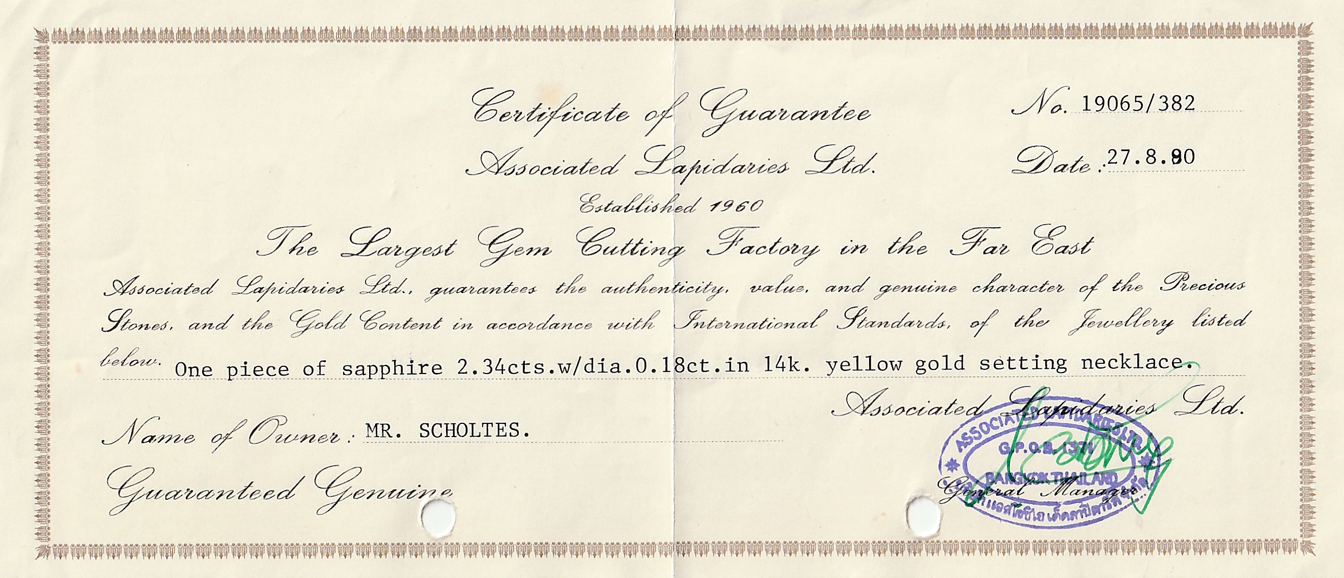 Detail a: 14 kt Gold Saphir-Brillant-Collier, GG 585/000, Mittelteil mit 5 Saphir-Navettes zus.ca. 2.34 ct und 7 Brillanten zus. ca. 0.18 ct Weiß/si, L. ca. ...