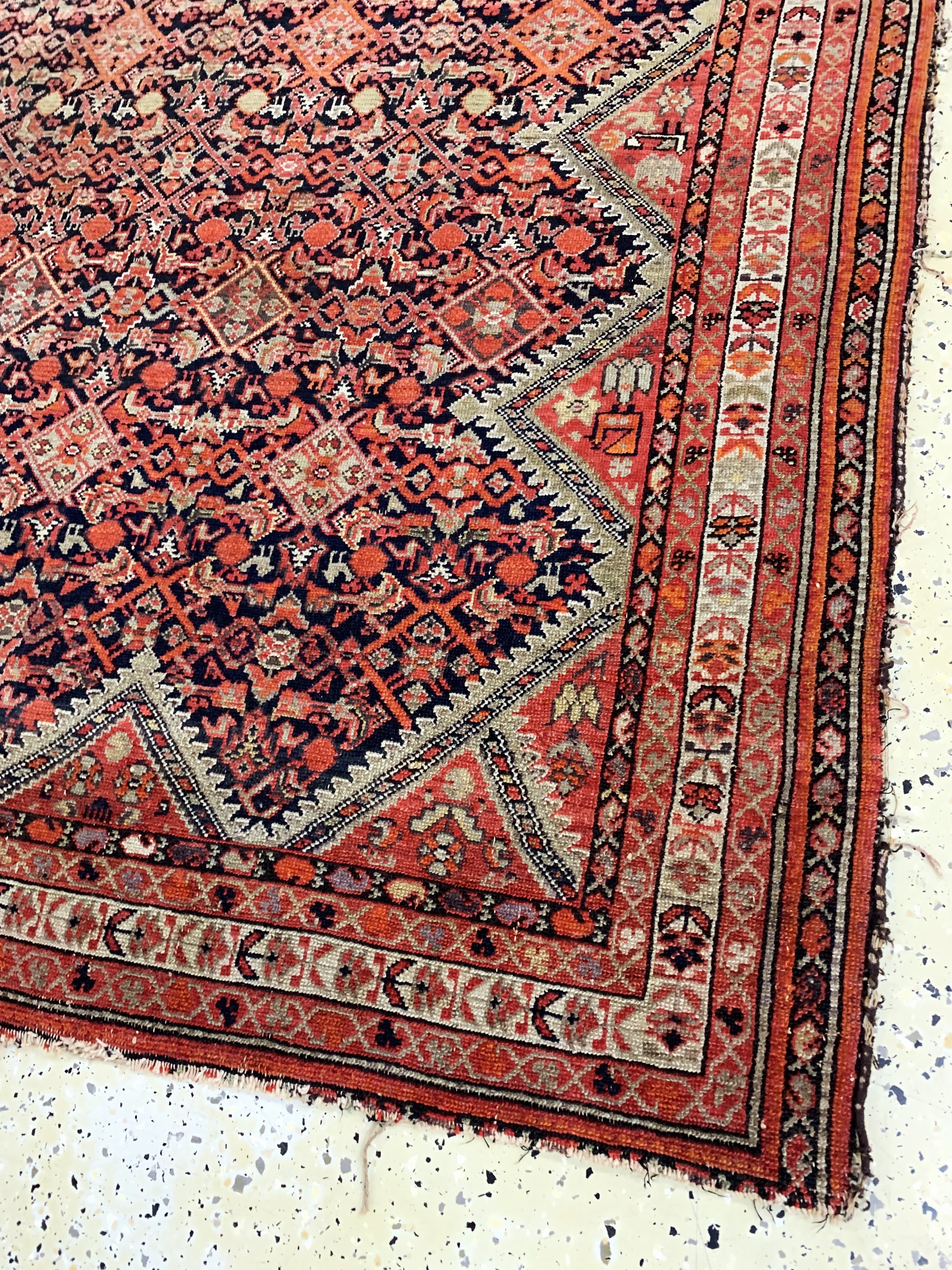 Detail d: Malayer antik, Persien, 19.Jhd, Wolle auf Baumwolle, ca. 190 x 140 cm, EHZ: 4